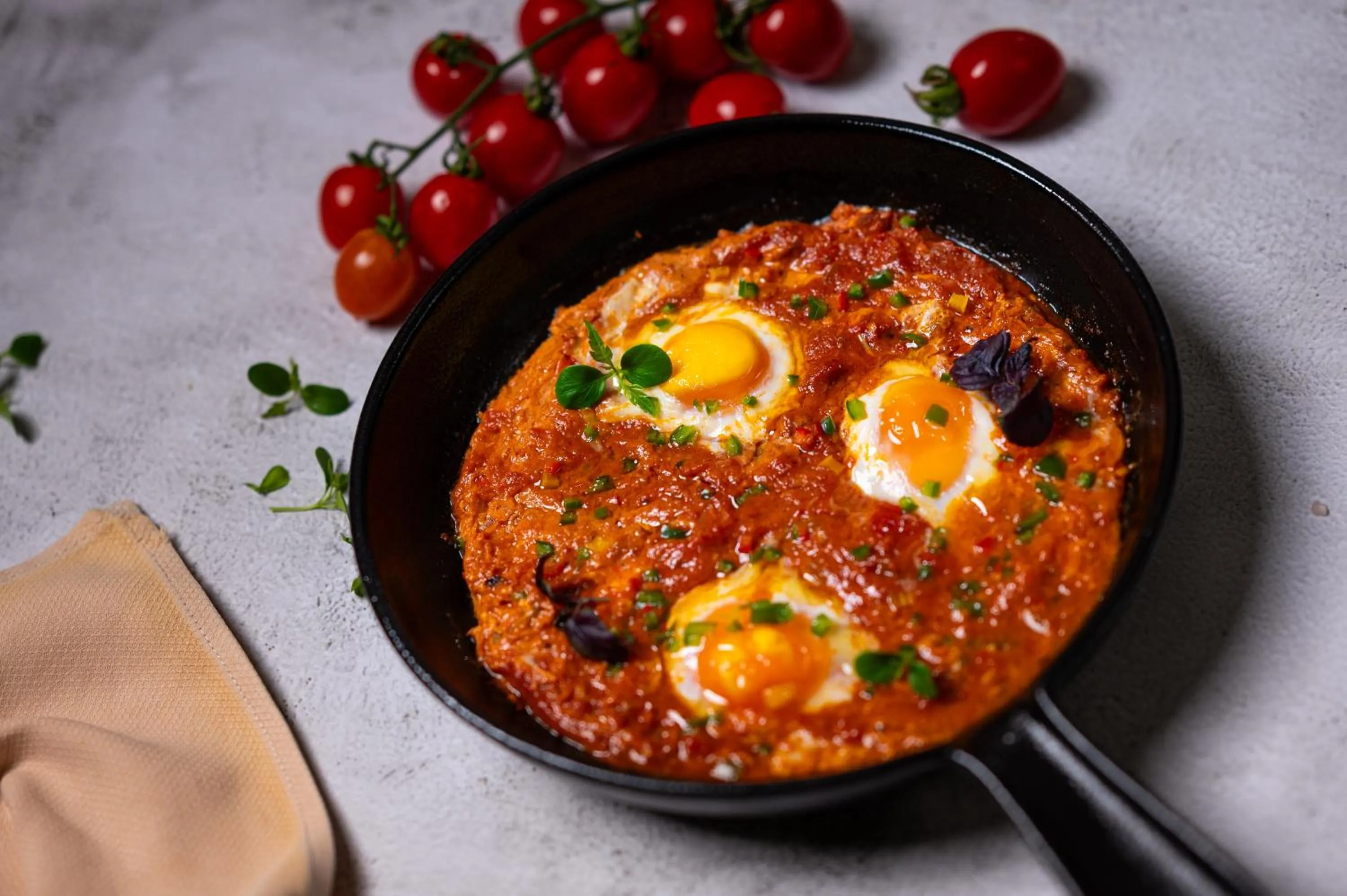 Restaurant/places to eat in Mövenpick Hotel Apartments Downtown Dubai