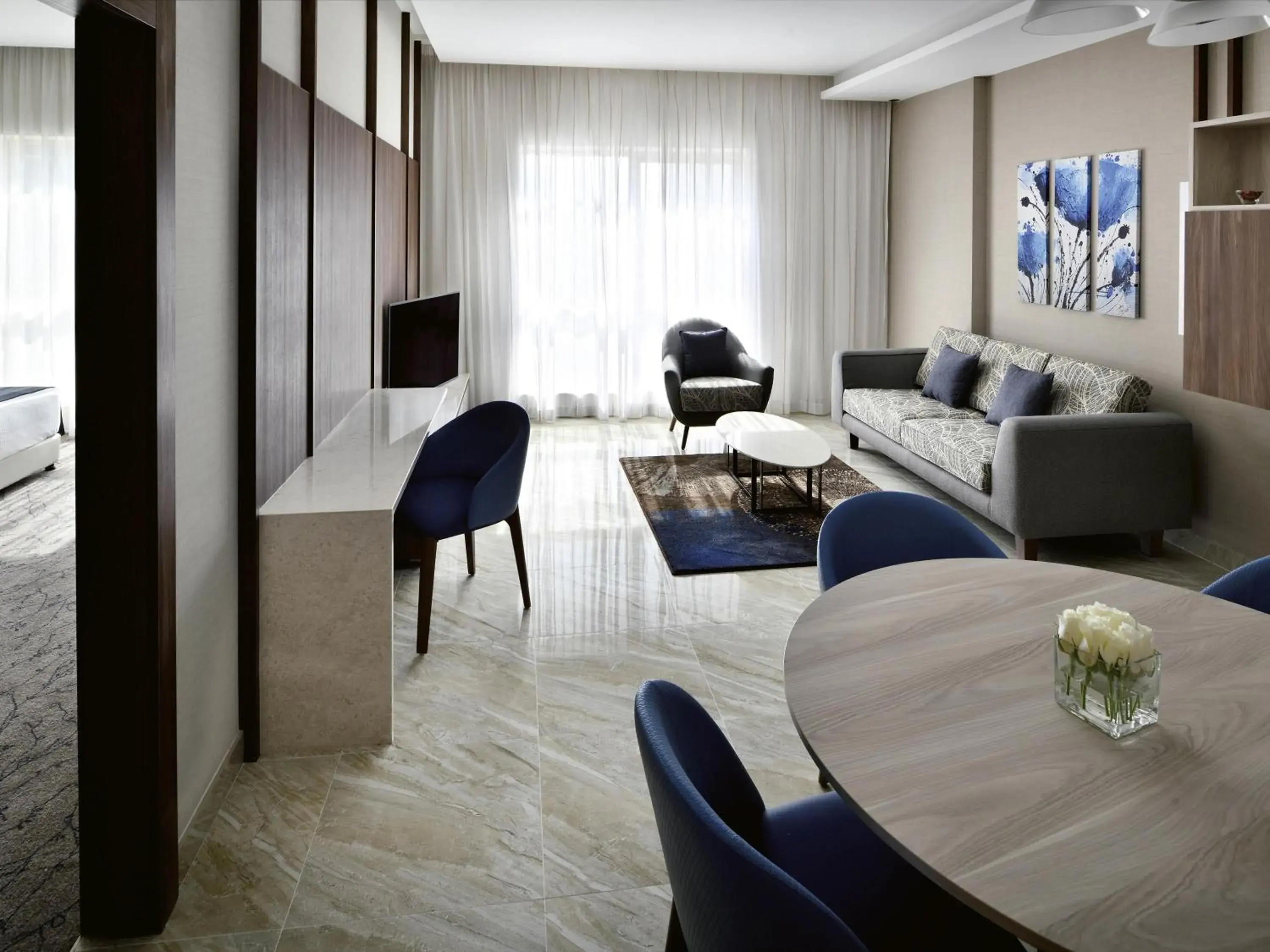 One-Bedroom Apartment in Mövenpick Hotel Apartments Downtown Dubai One-Bedroom Apartment in Mövenpick Hotel Apartments Downtown Dubai