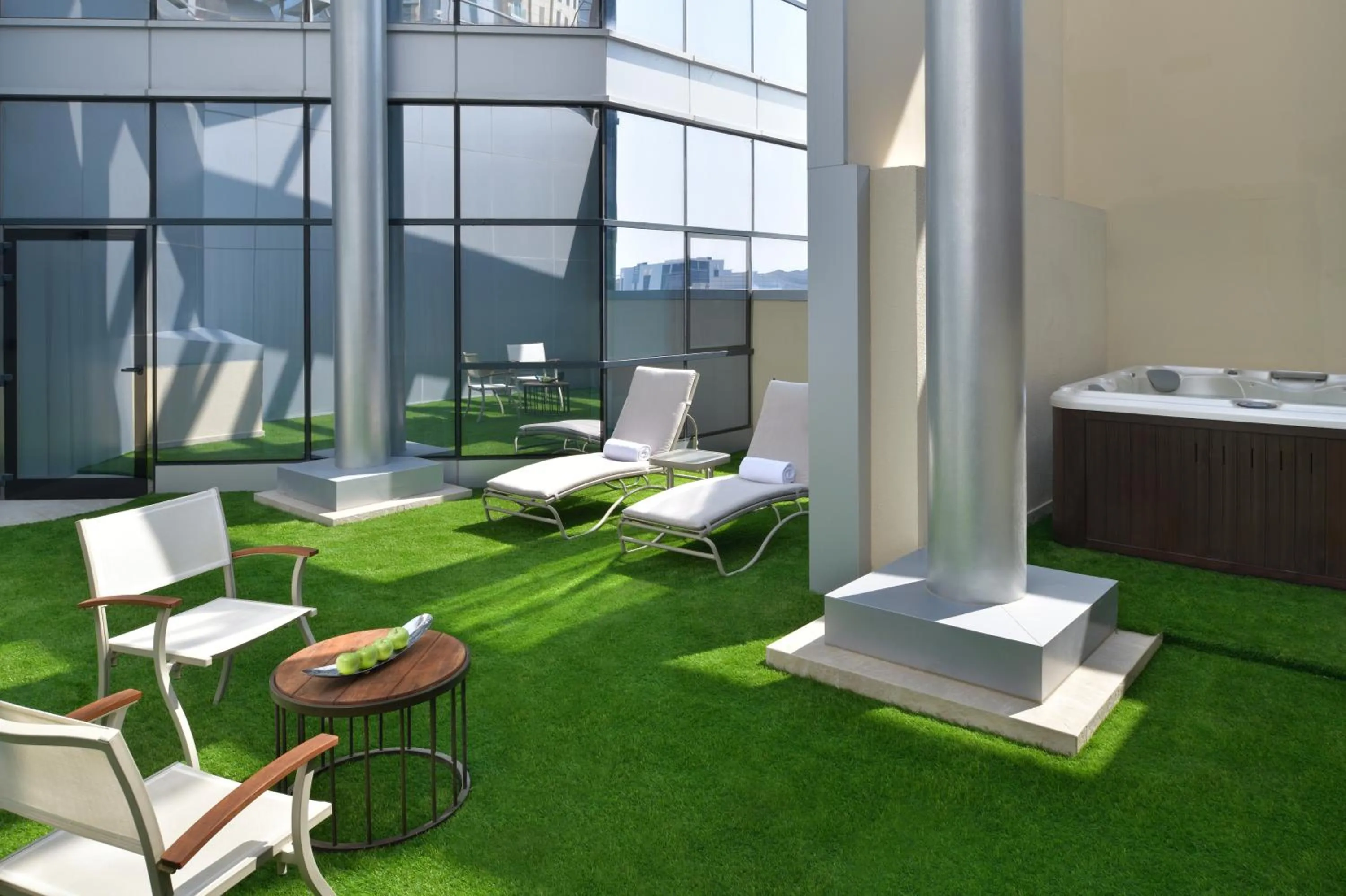 Balcony/Terrace in Mövenpick Hotel Apartments Downtown Dubai