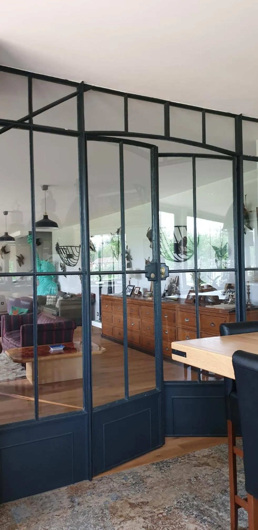 Communal kitchen in ORANGERIE de CHATEL-Selection FIGARO & ELLE Magazine