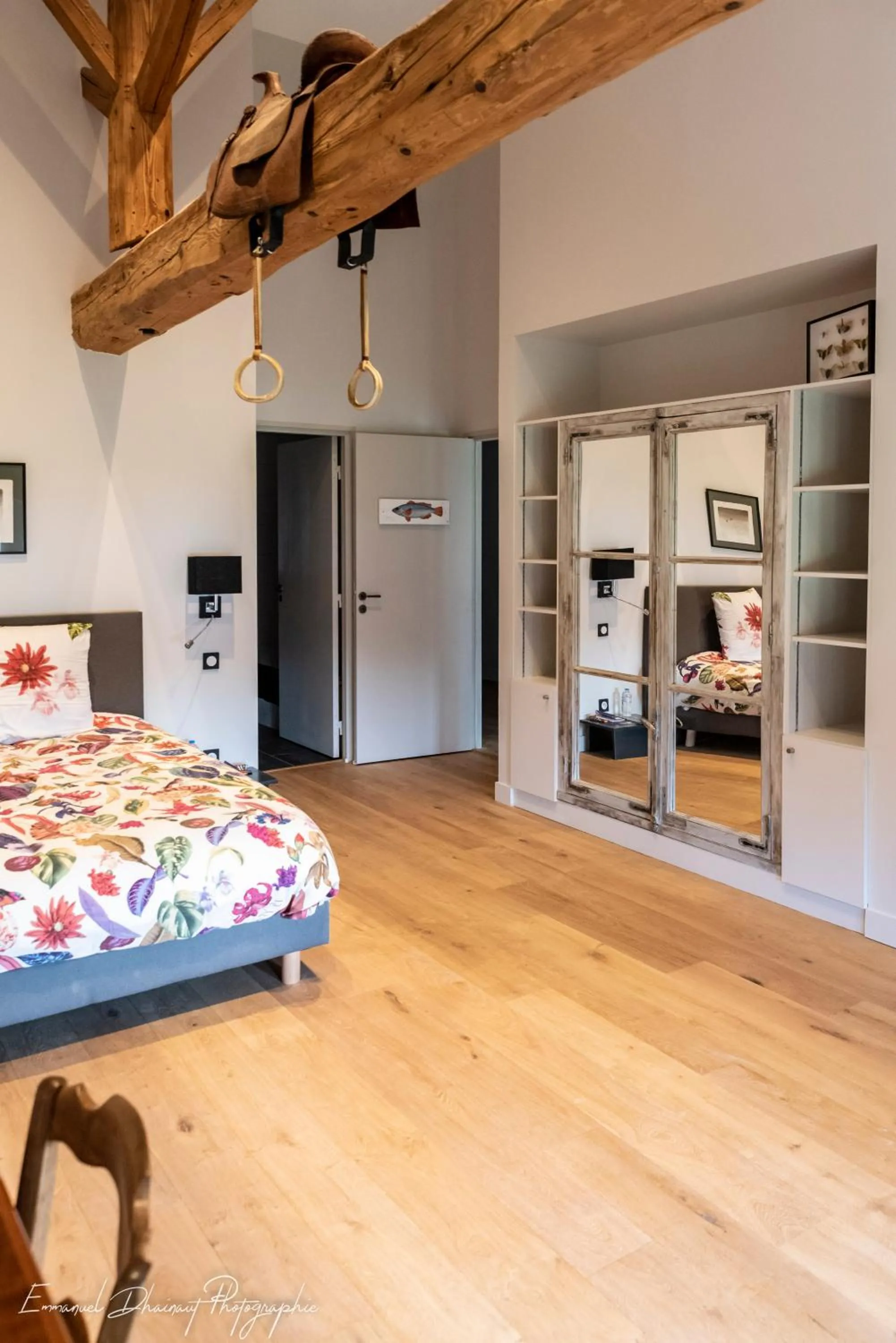 Bed in ORANGERIE de CHATEL-Selection FIGARO & ELLE Magazine