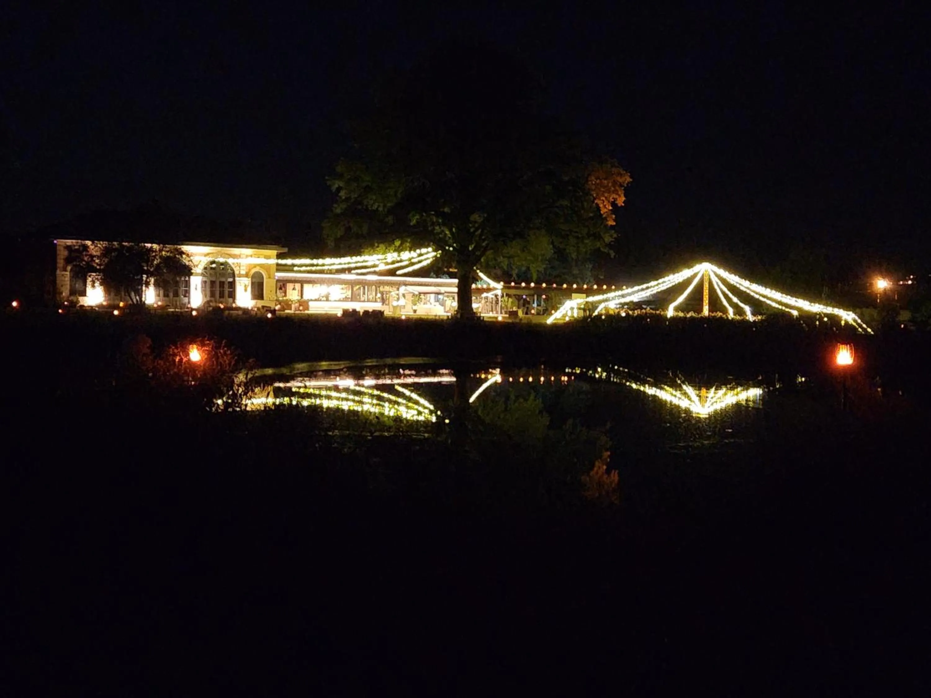 ORANGERIE de CHATEL-Selection FIGARO & ELLE Magazine