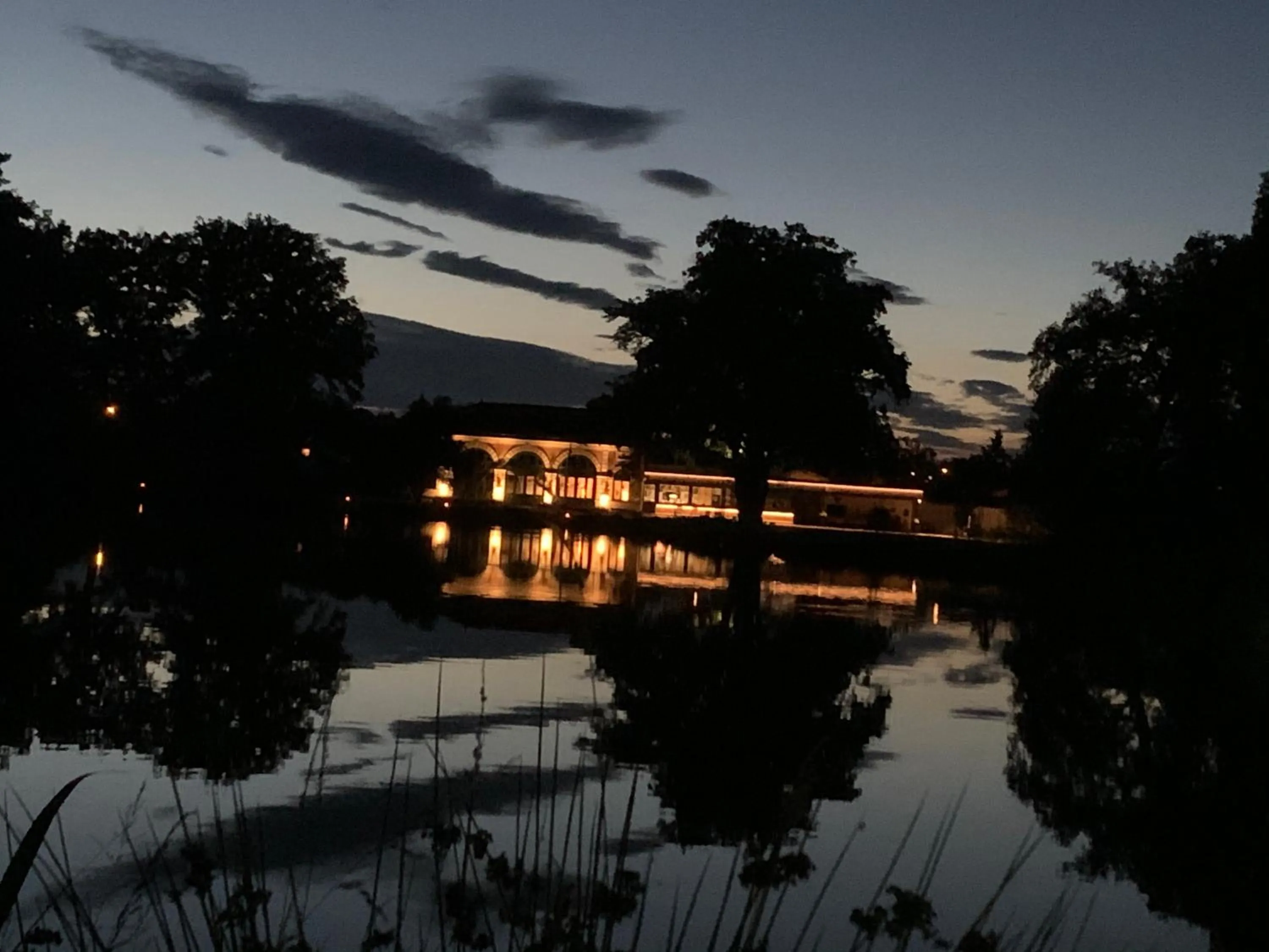 ORANGERIE de CHATEL-Selection FIGARO & ELLE Magazine