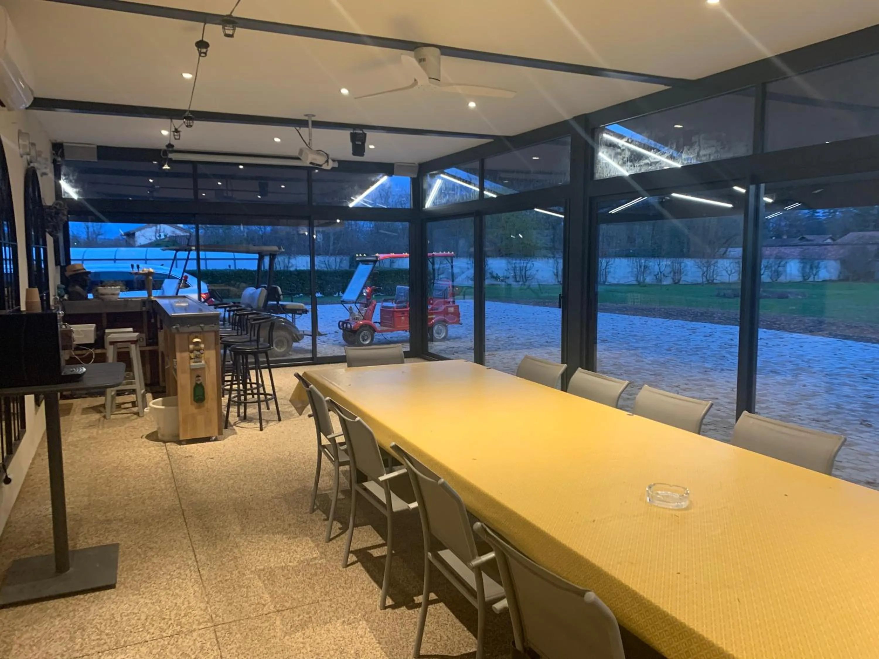 ORANGERIE de CHATEL-Selection FIGARO & ELLE Magazine