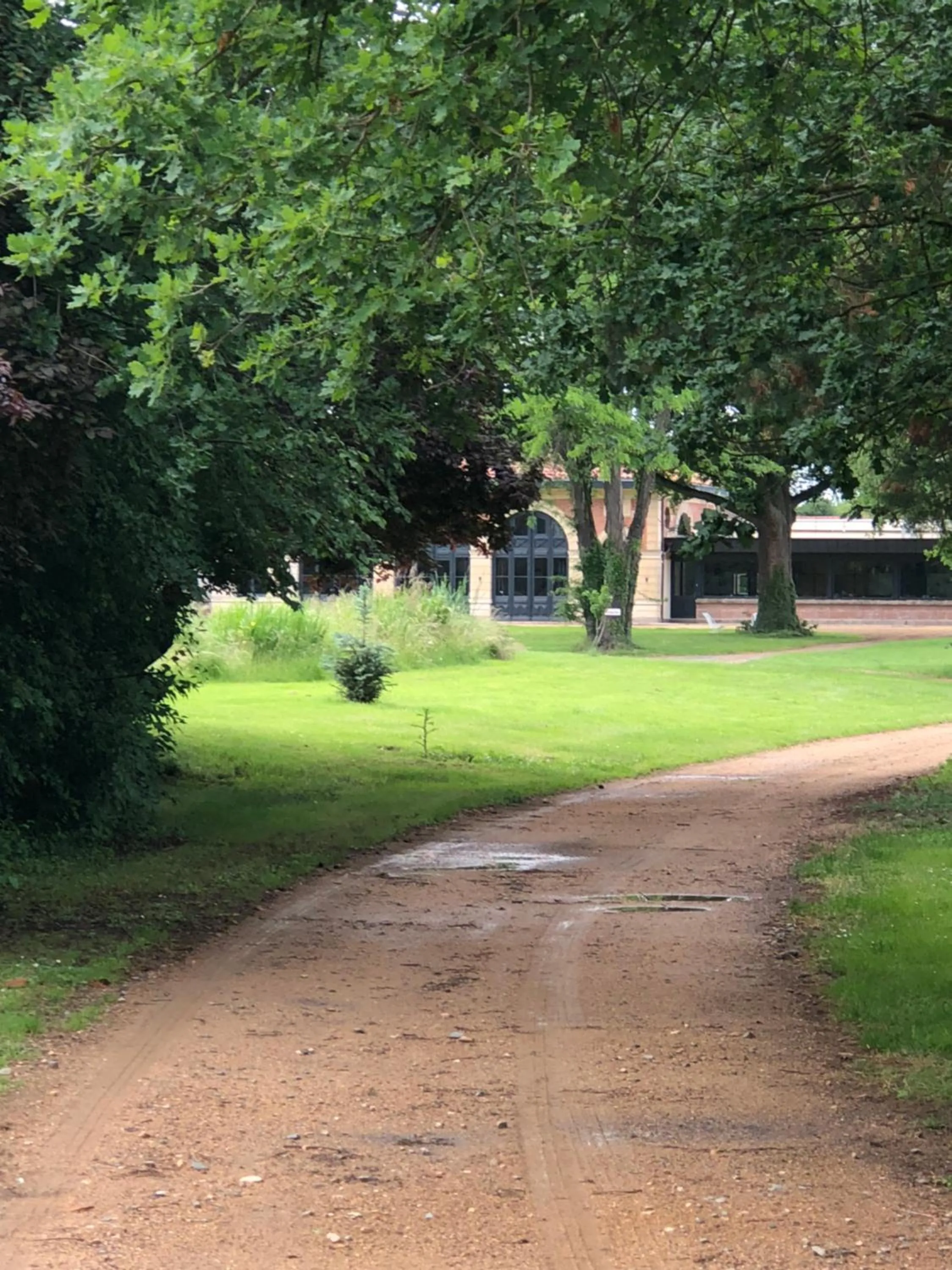 ORANGERIE de CHATEL-Selection FIGARO & ELLE Magazine