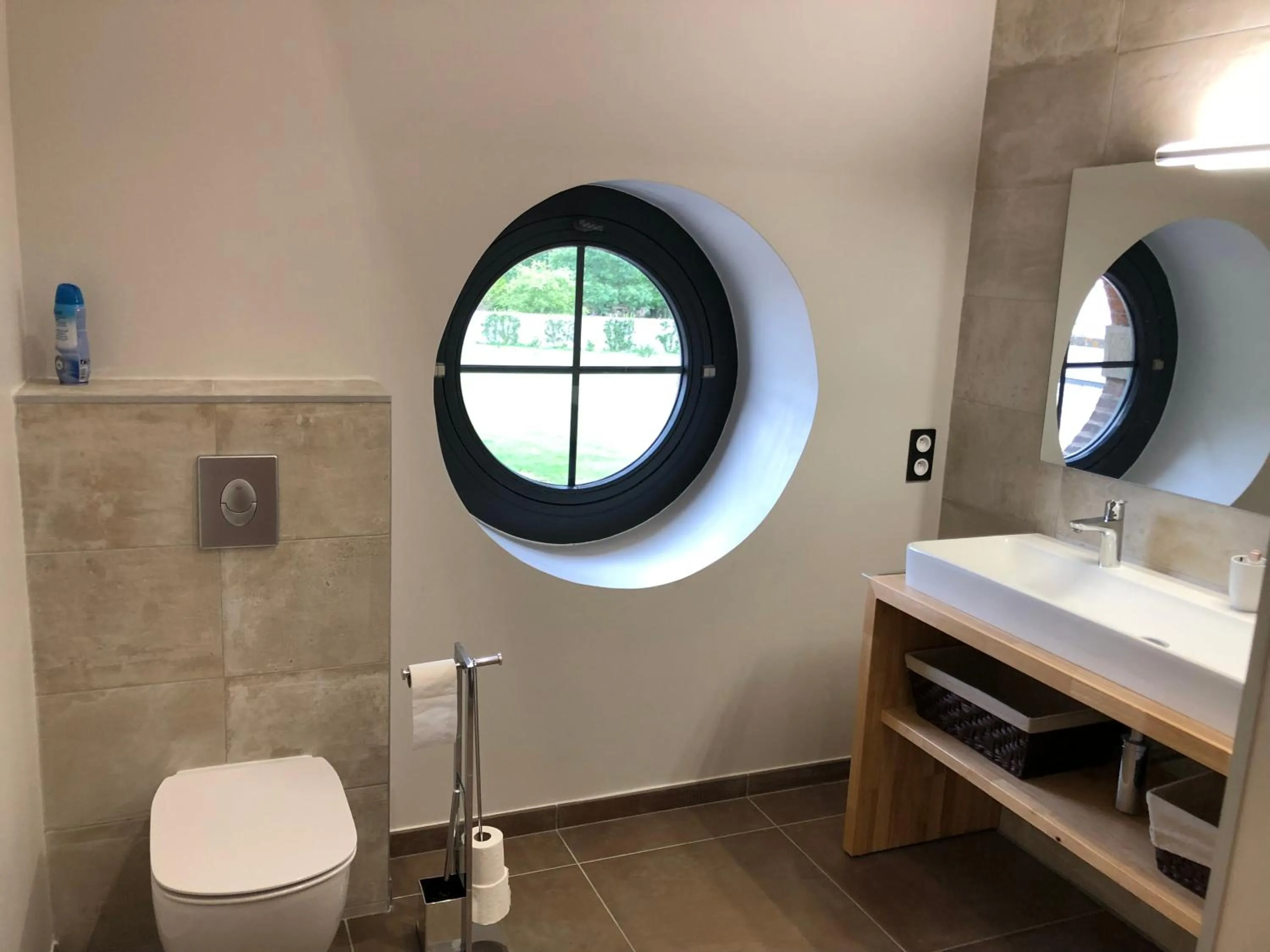 ORANGERIE de CHATEL-Selection FIGARO & ELLE Magazine