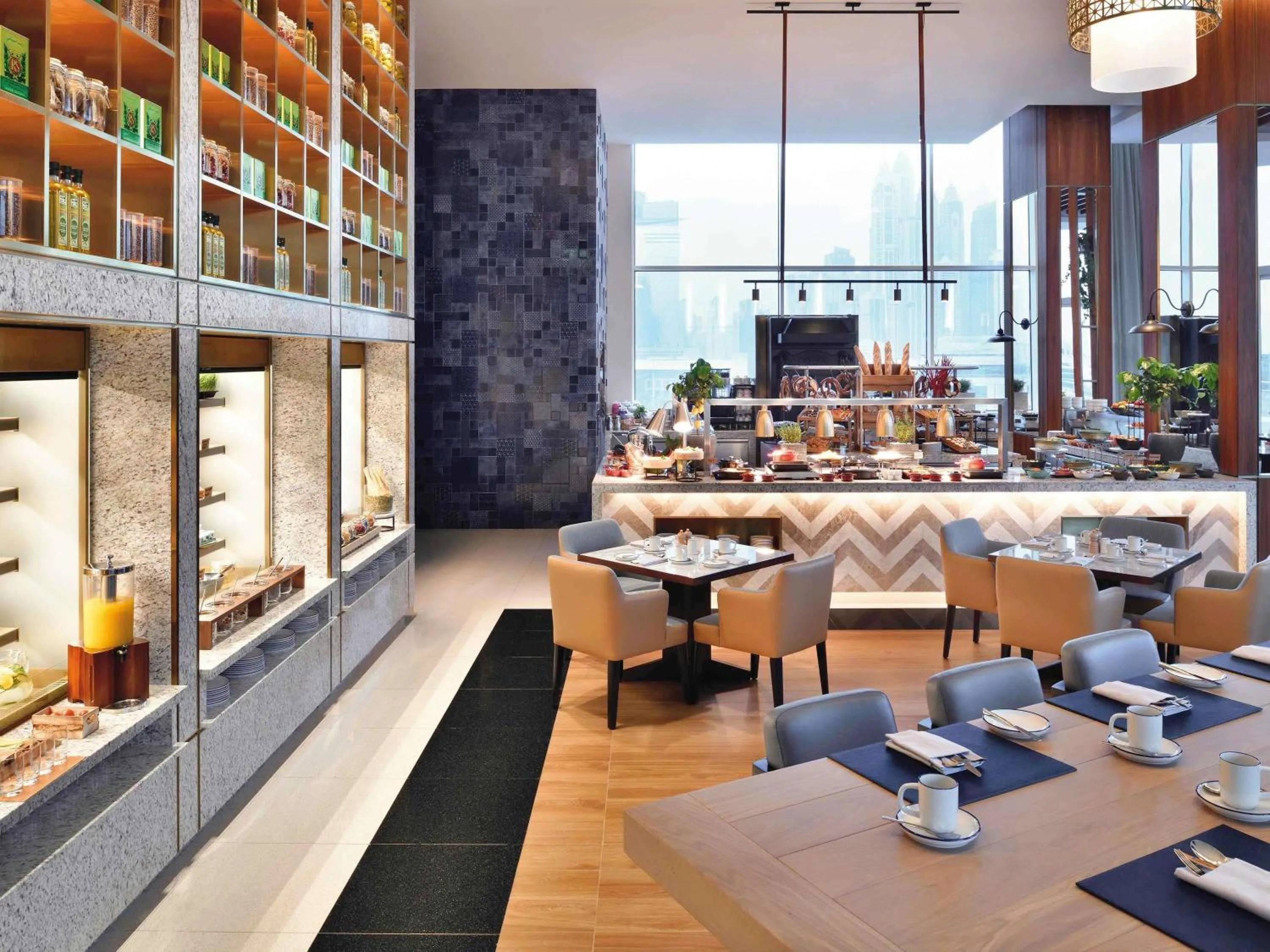 Breakfast in Grand Plaza Mövenpick Media City