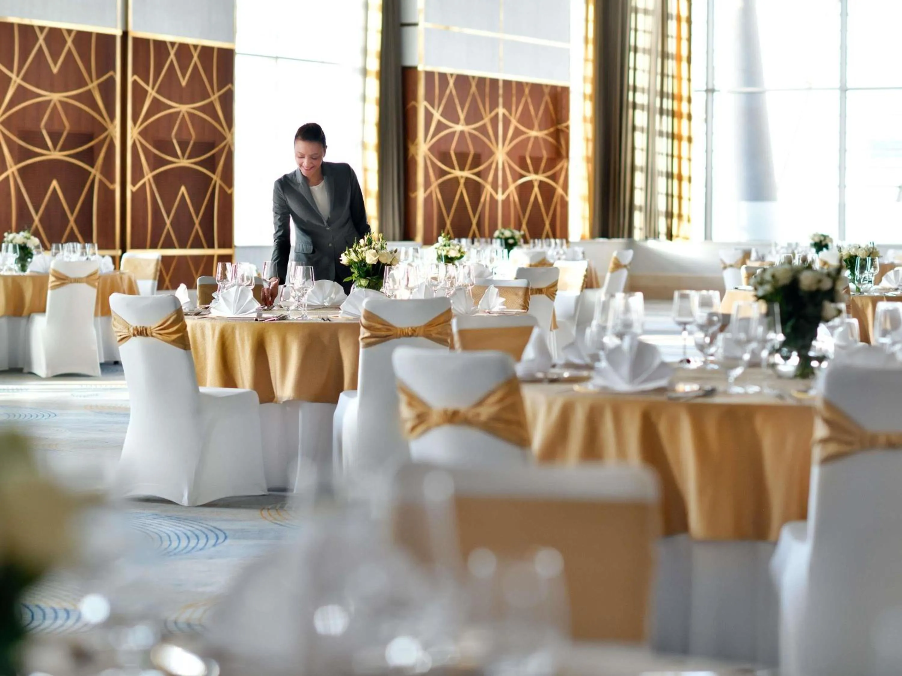 Meeting/conference room in Grand Plaza Mövenpick Media City