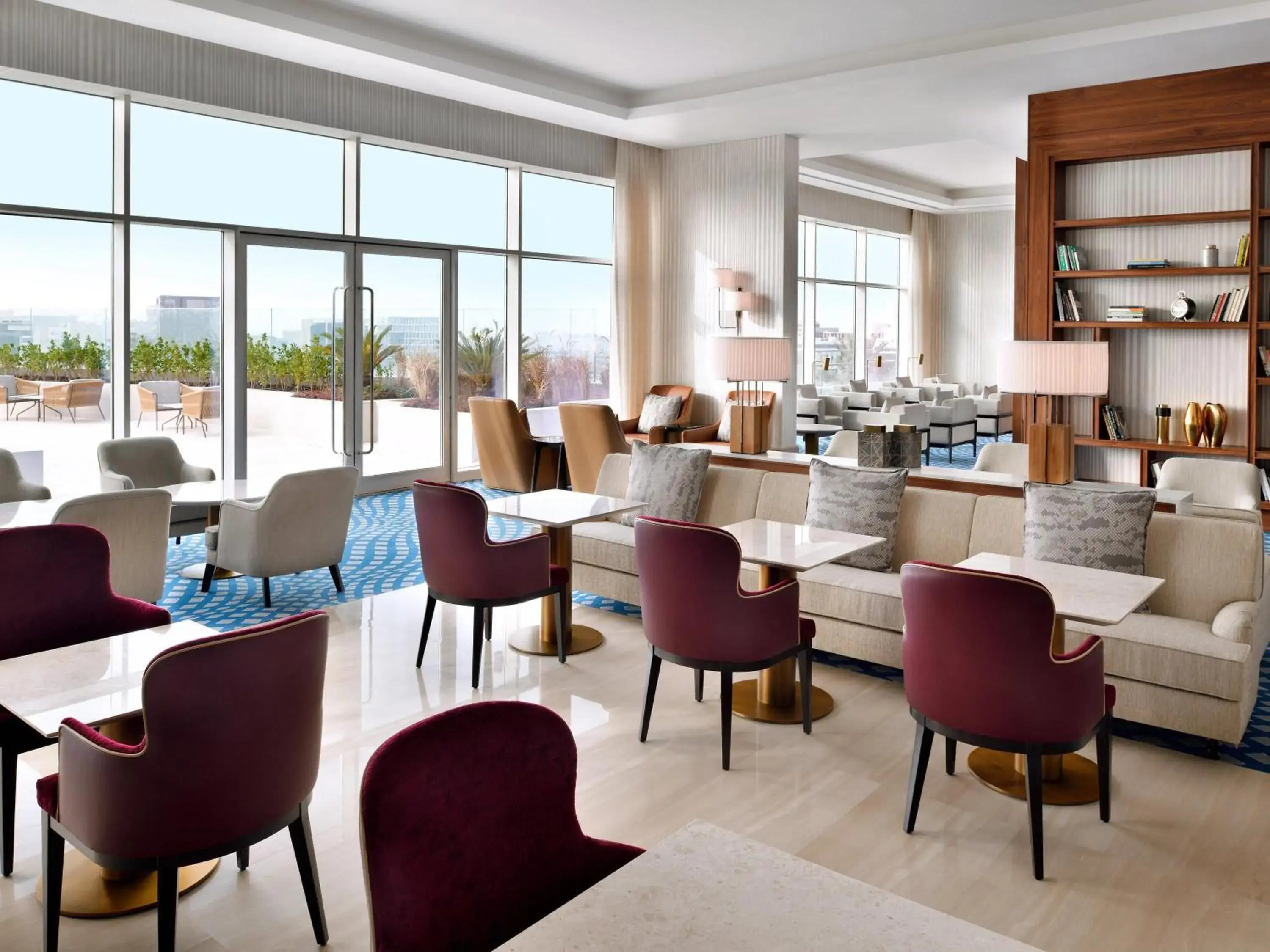 Executive Twin Room, Sea View with Lounge Access, Breakfast, Evening drinks and Canapés in Grand Plaza Mövenpick Media City Executive Twin Room, Sea View with Lounge Access, Breakfast, Evening drinks and Canapés in Grand Plaza Mövenpick Media City