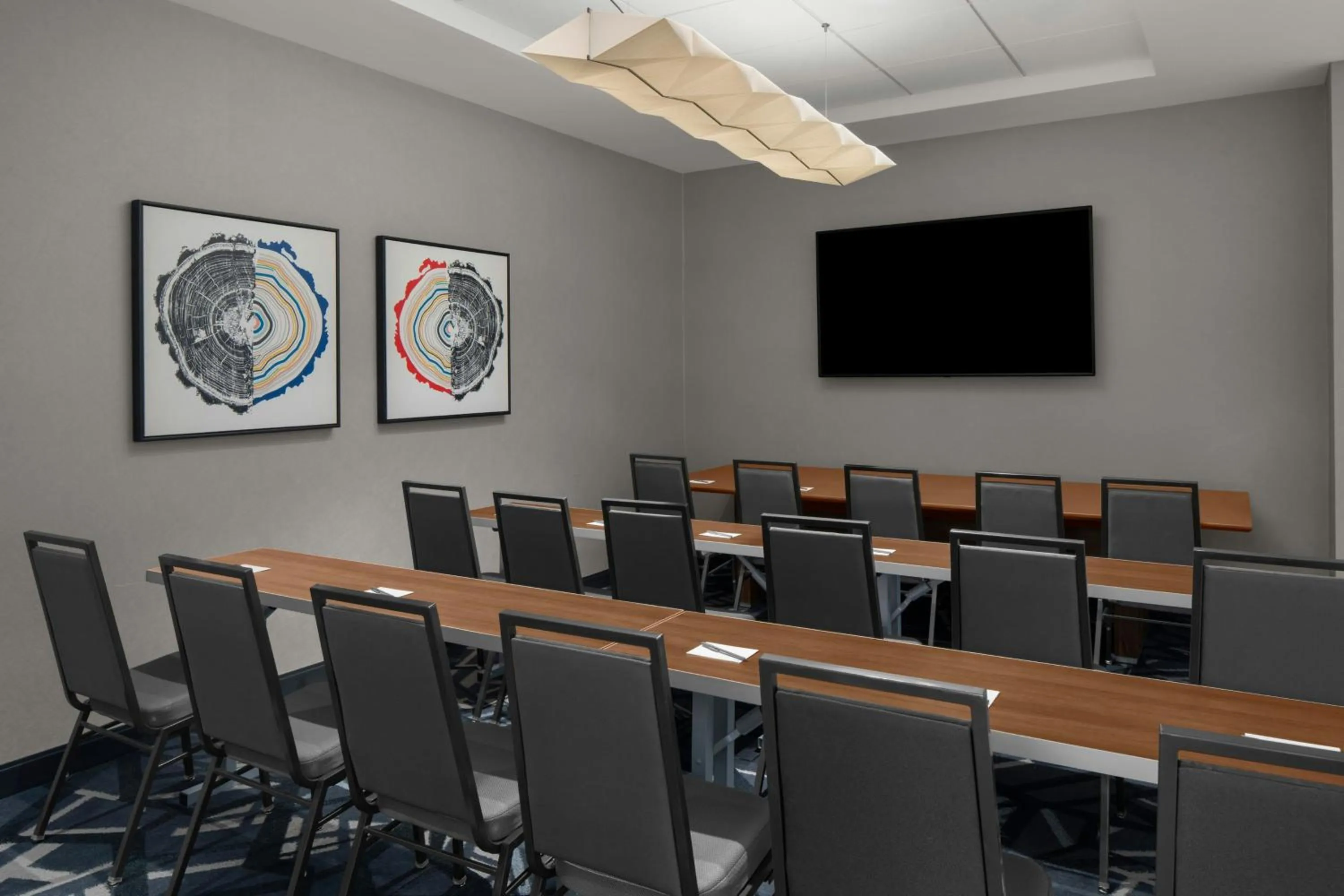 Meeting/conference room in SpringHill Suites by Marriott Columbus Easton Area