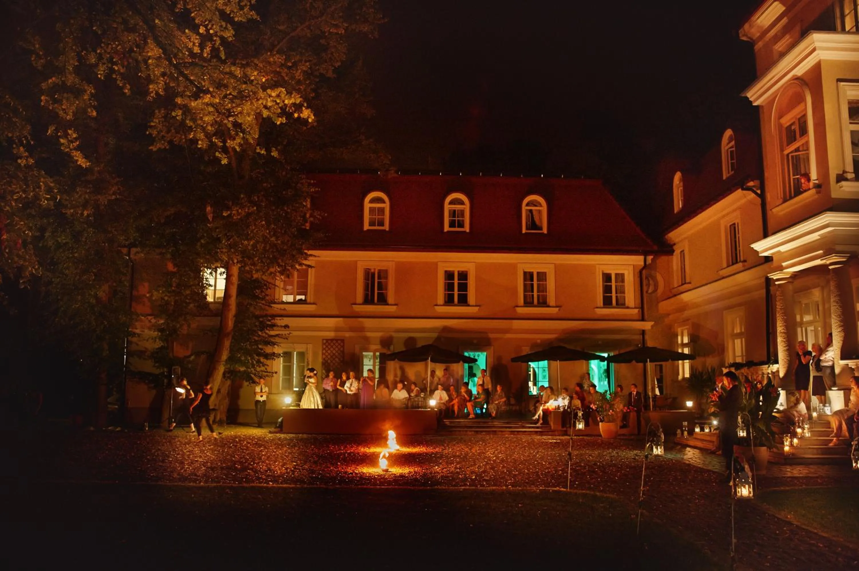 Restaurant/places to eat in Dwór Sieraków