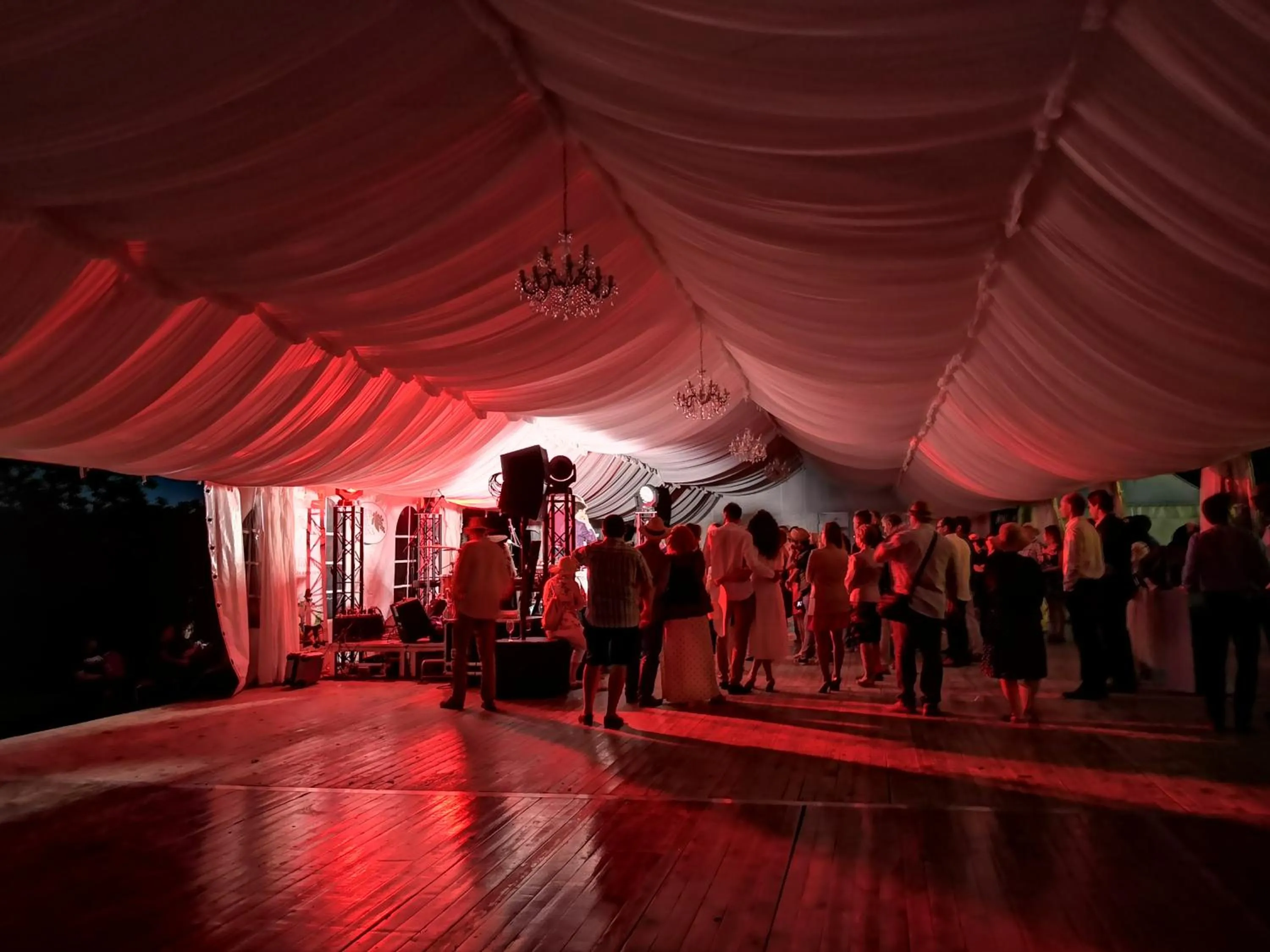 Property building in Dwór Sieraków