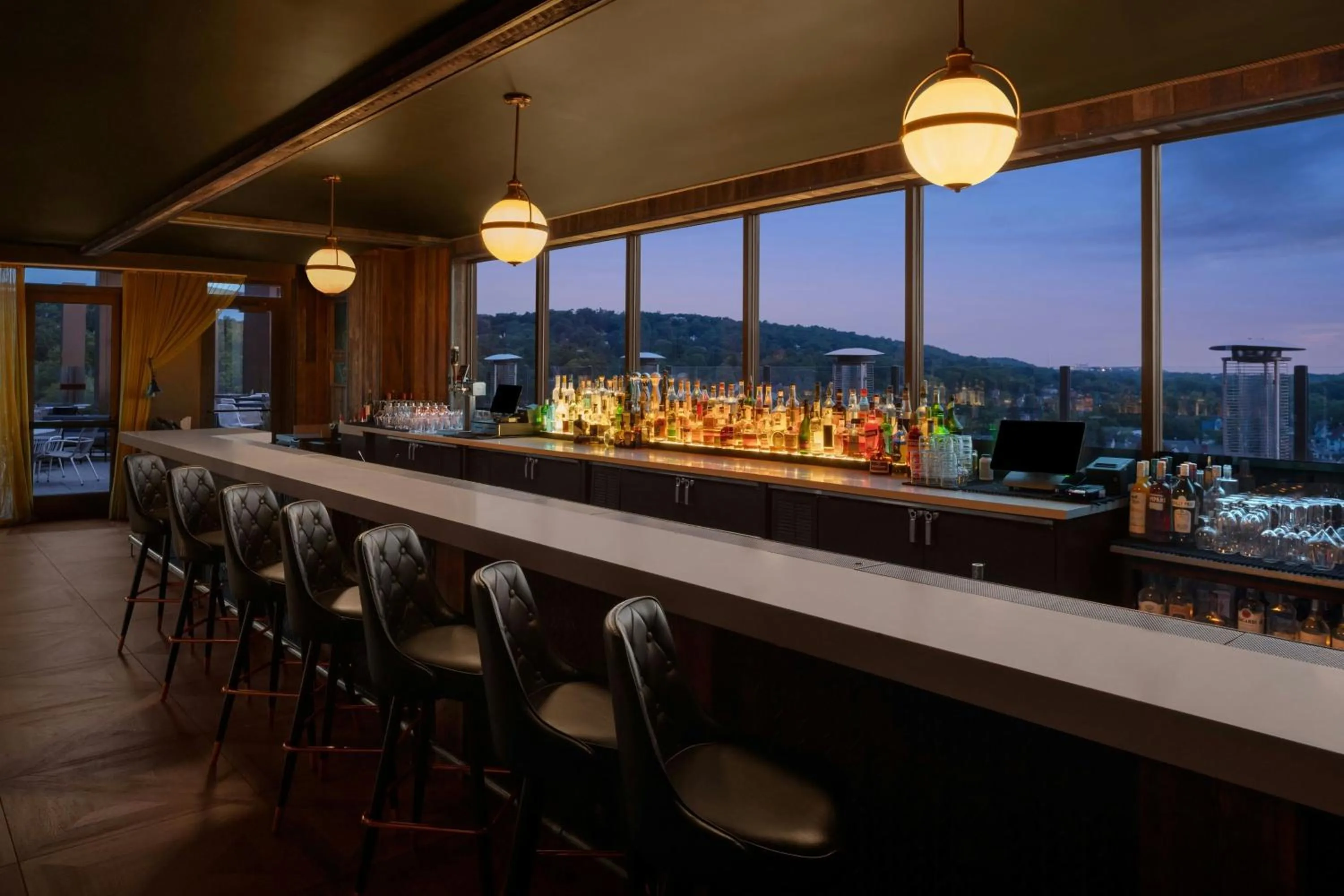 Lounge or bar in The MC, Autograph Collection