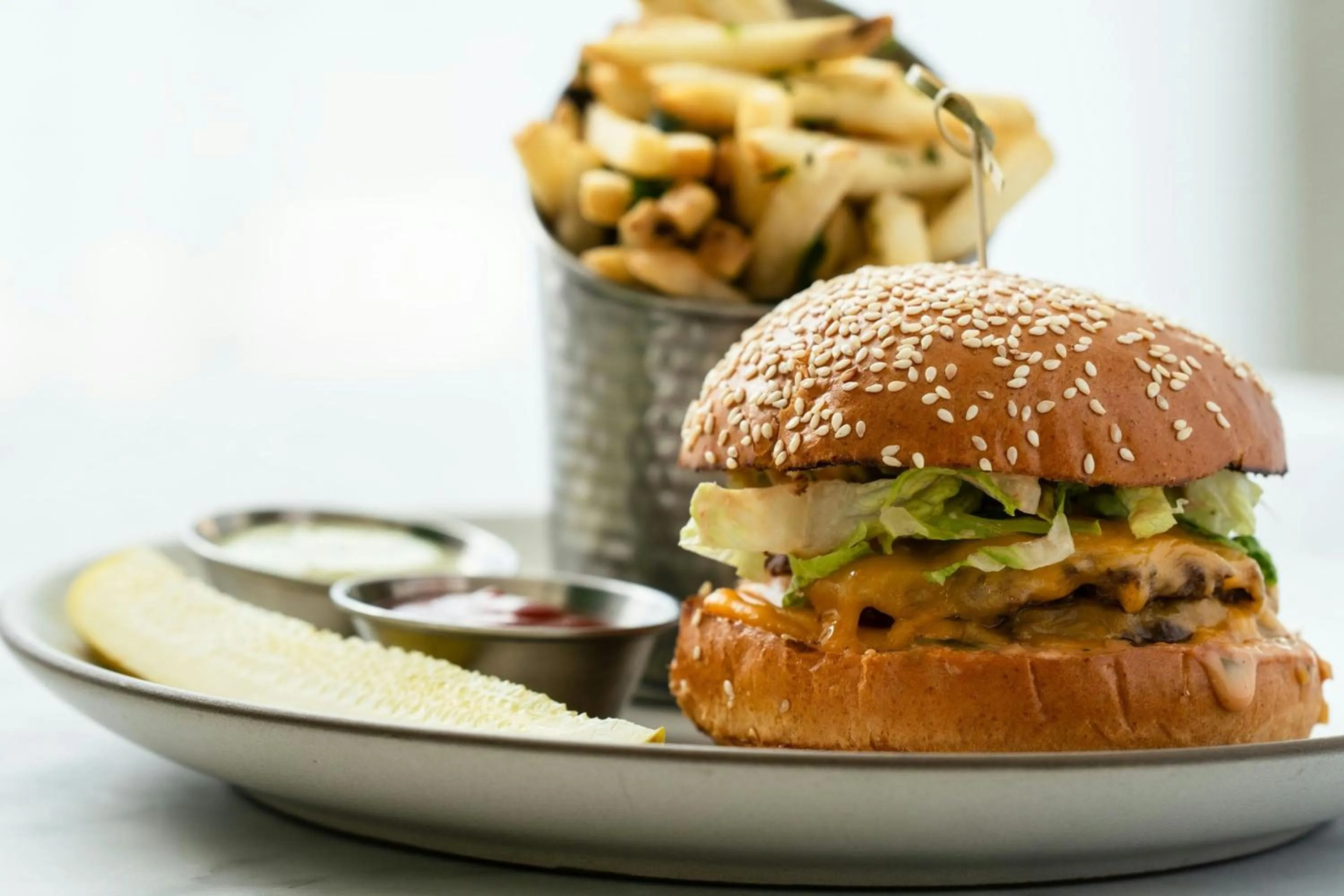 Restaurant/places to eat in The MC, Autograph Collection