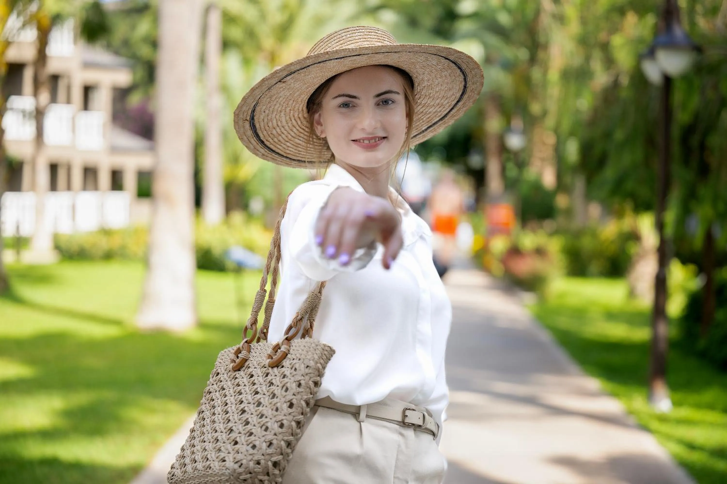 People in Sailor's Beach Club