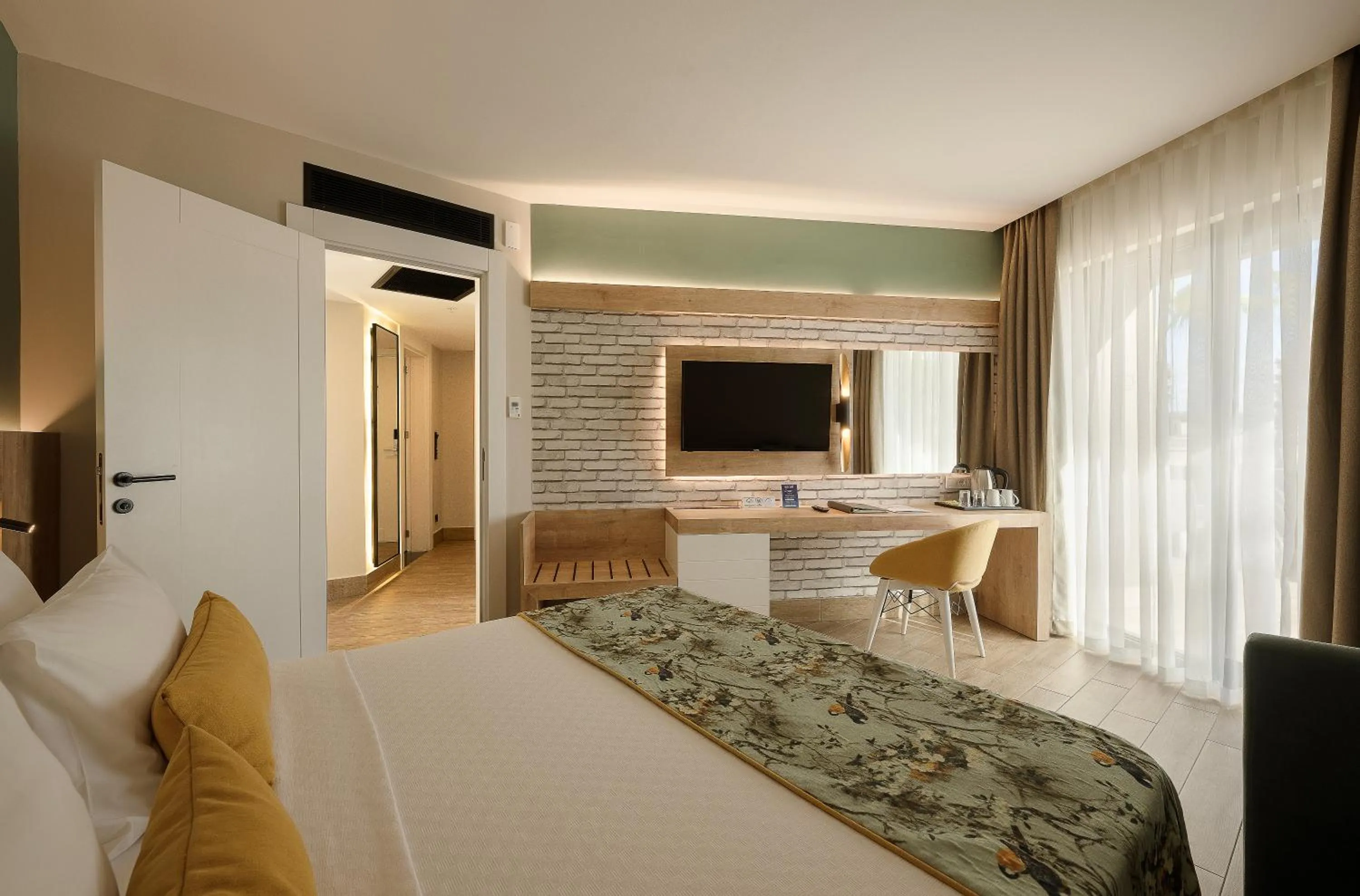 Bed in Sailor's Beach Club