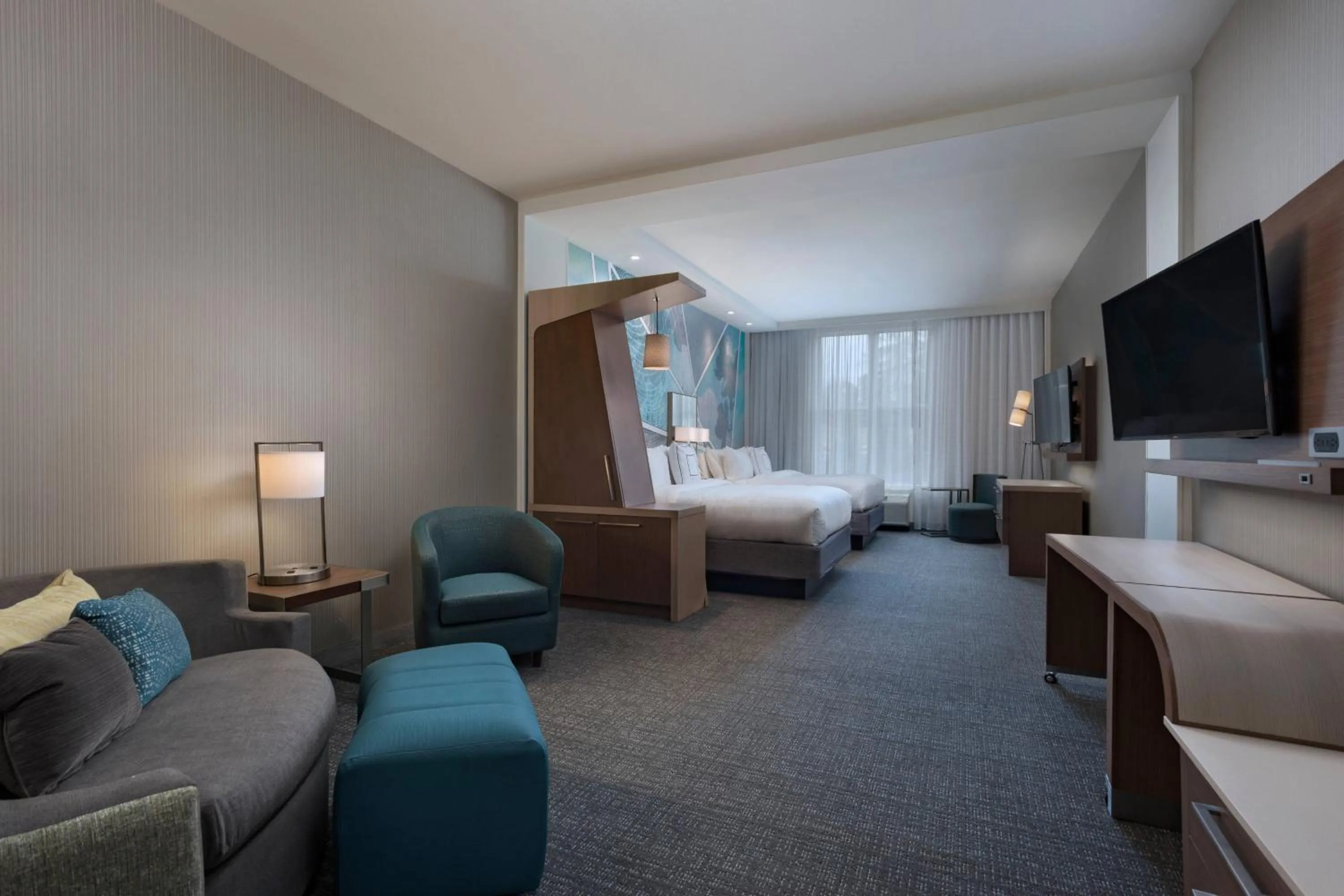 Photo of the whole room, Bed in Courtyard by Marriott Jackson Madison