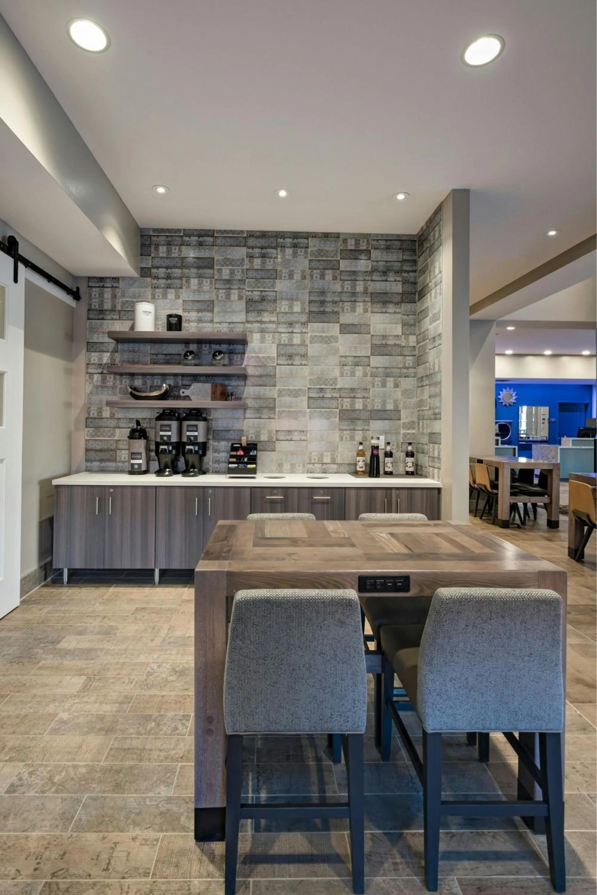 Breakfast in Residence Inn by Marriott St. Paul Downtown