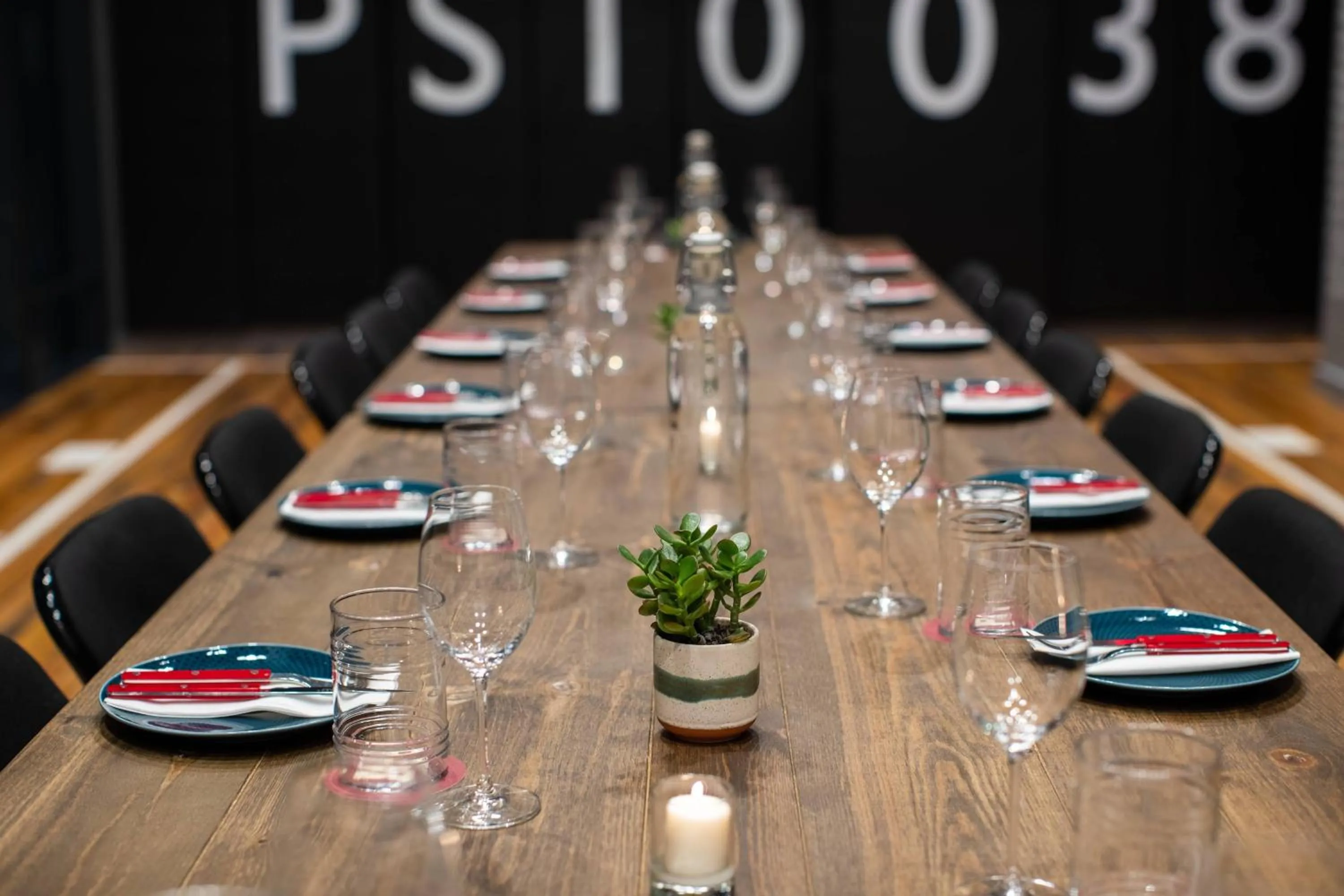 Meeting/conference room in Moxy NYC Downtown