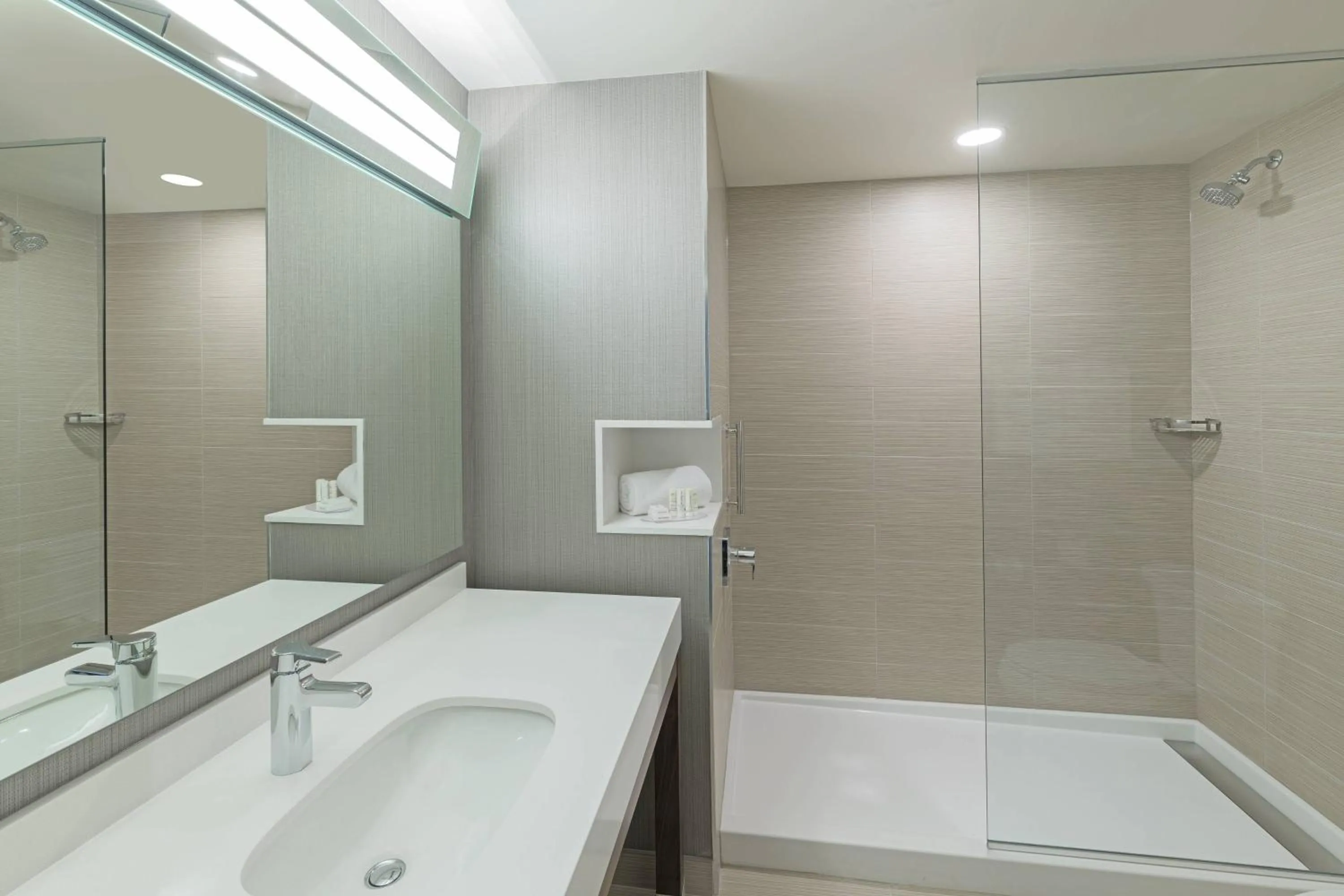 Bathroom in Courtyard by Marriott Halifax Dartmouth