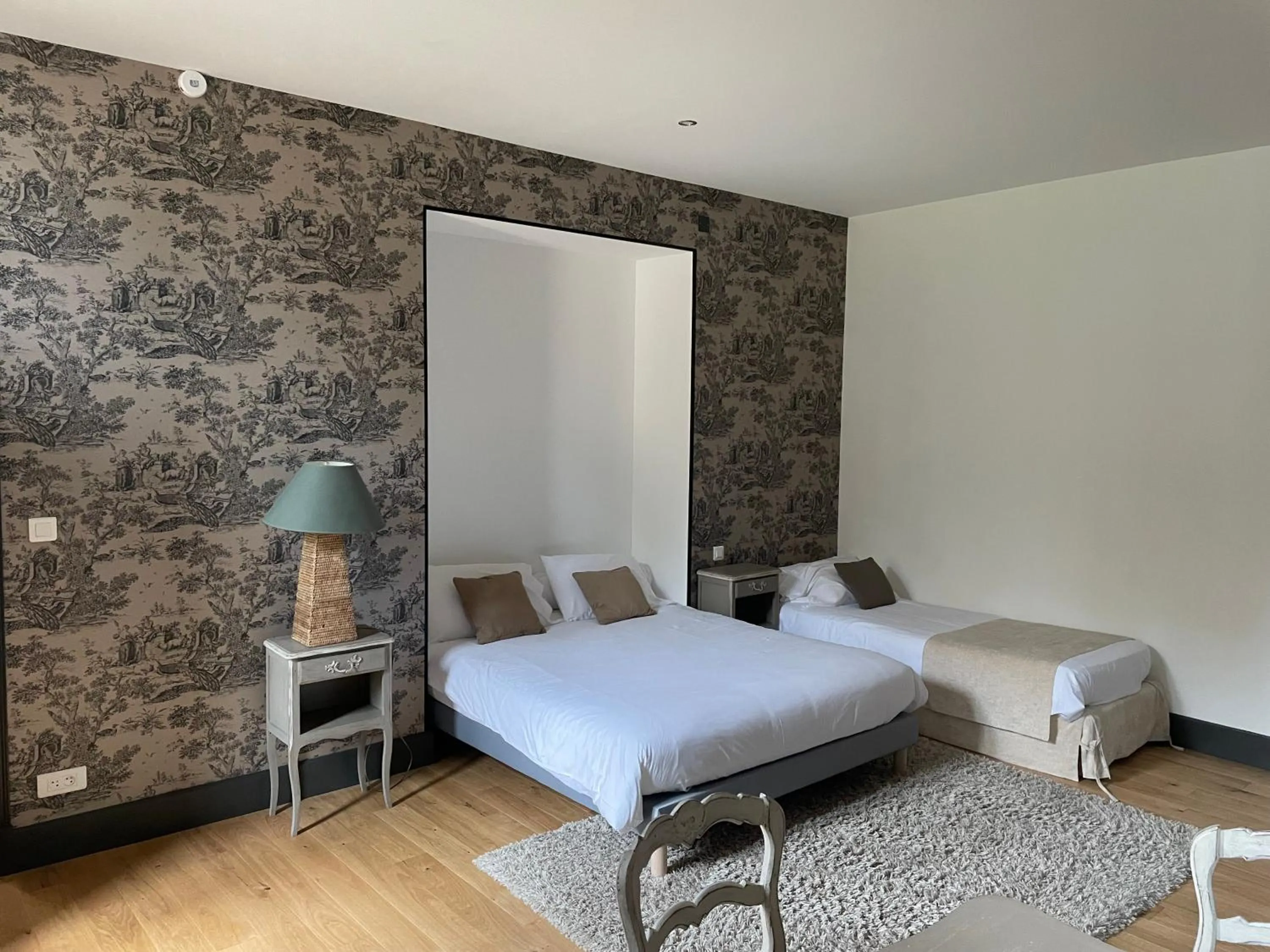 Property building, Bed in Domaine de Bel Air