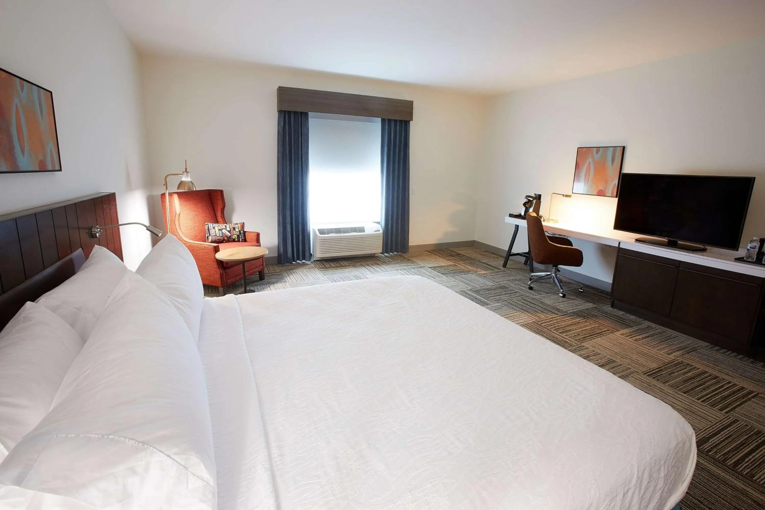 Bedroom, Bed in Hilton Garden Inn Elizabethtown