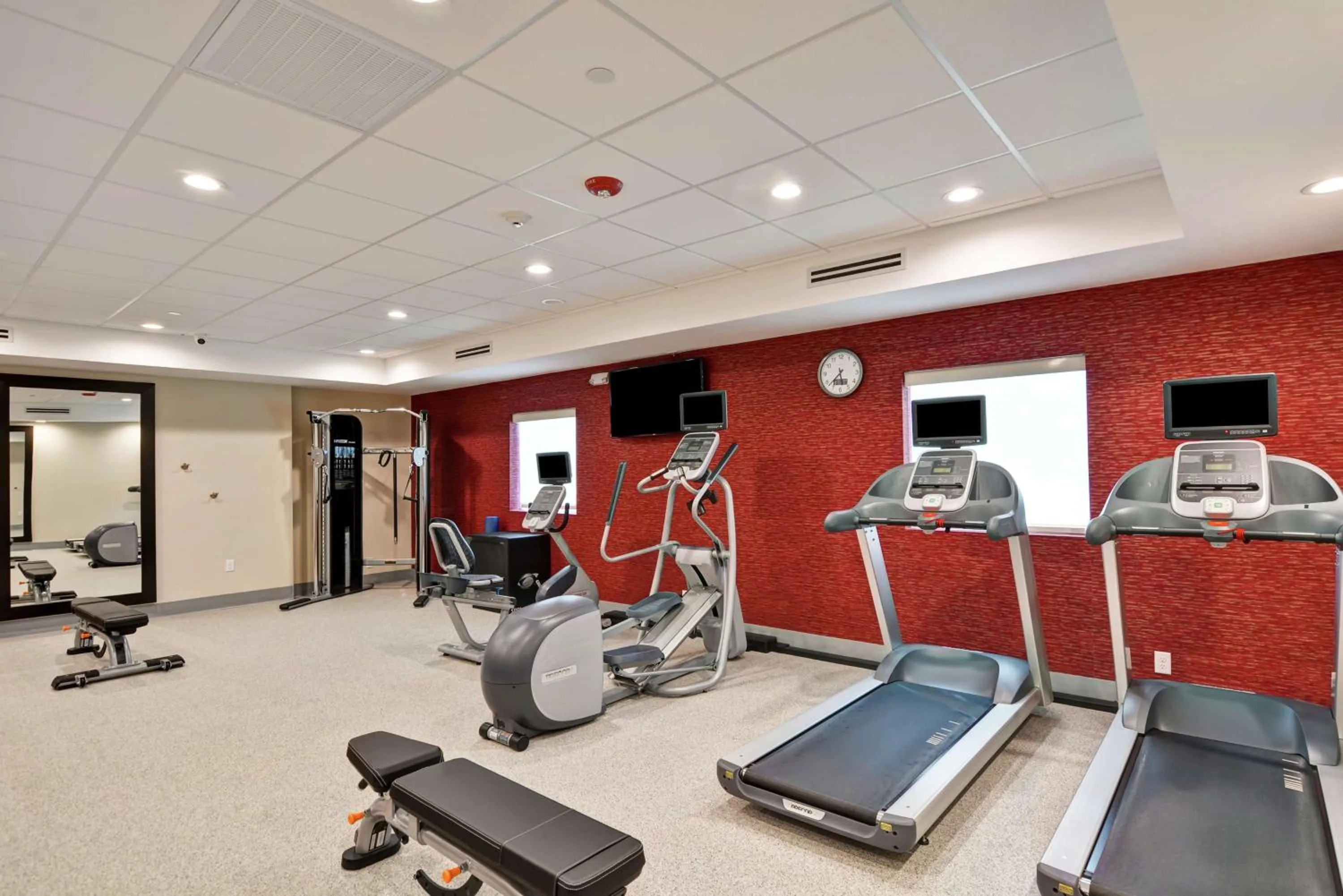 Fitness centre/facilities in Home2 Suites by Hilton La Porte