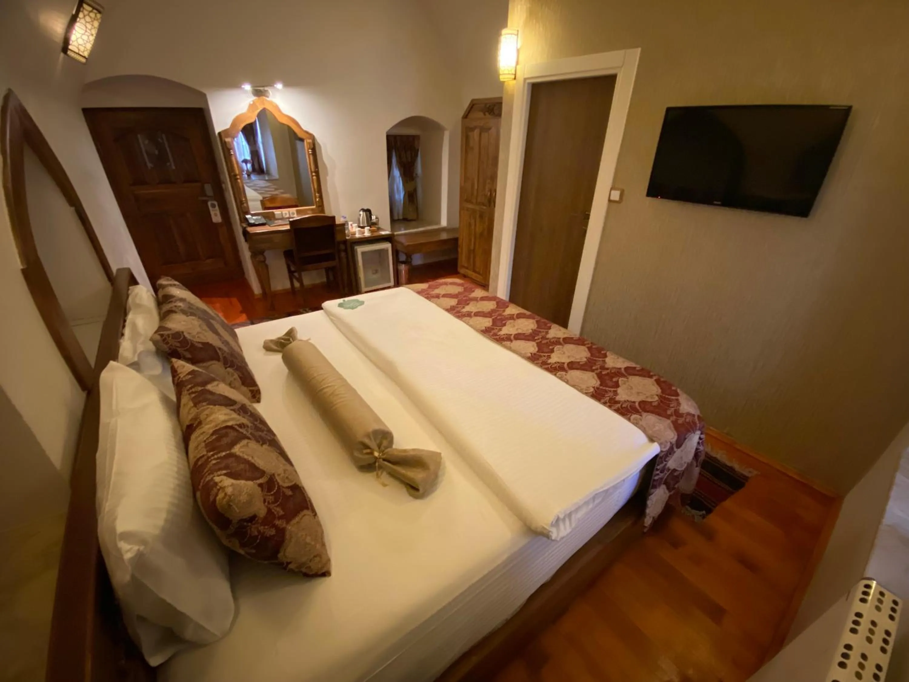 Bed in BEHRAMPAŞA OTEL &CAFE &RESTAURANT