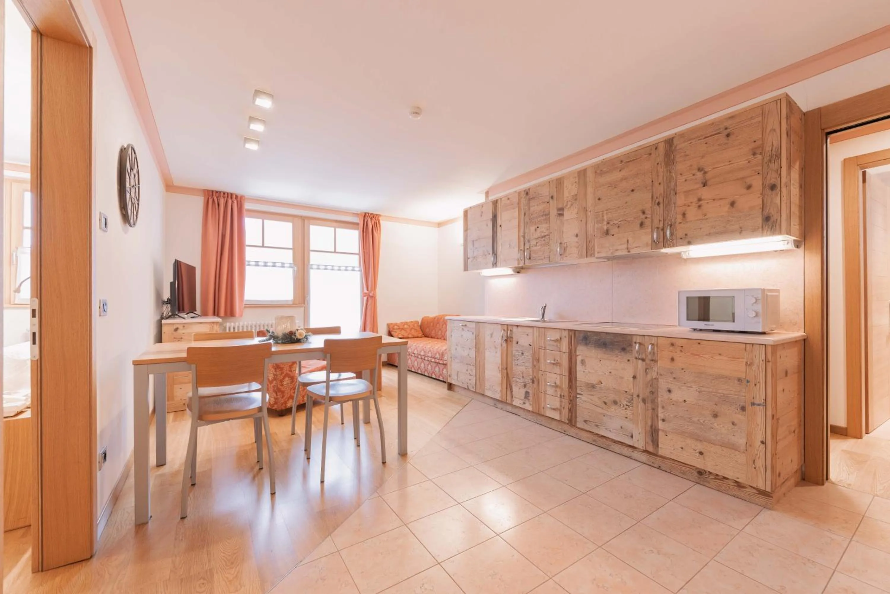 Kitchen or kitchenette in Hotel Ideal