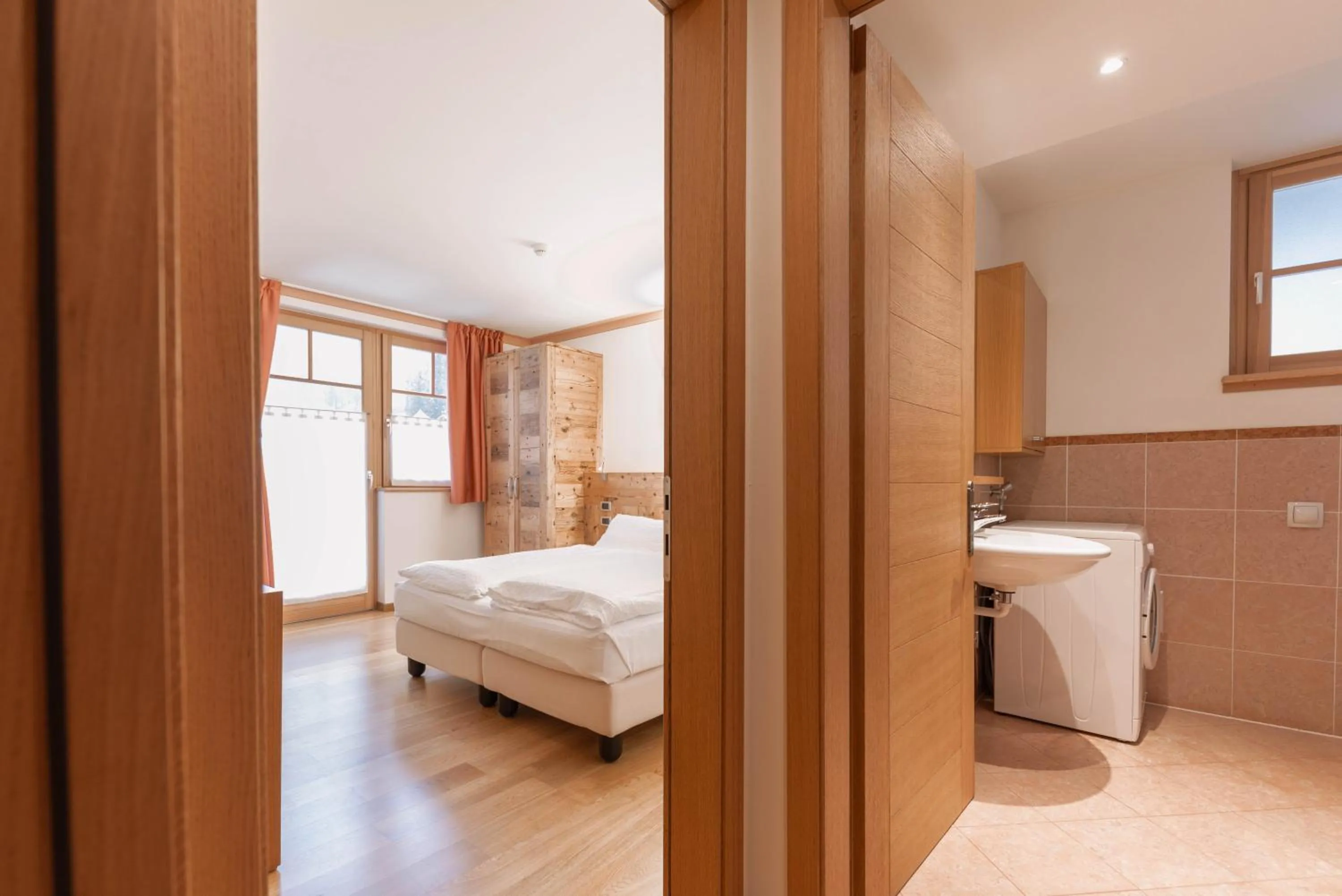 Bedroom, Bed in Hotel Ideal