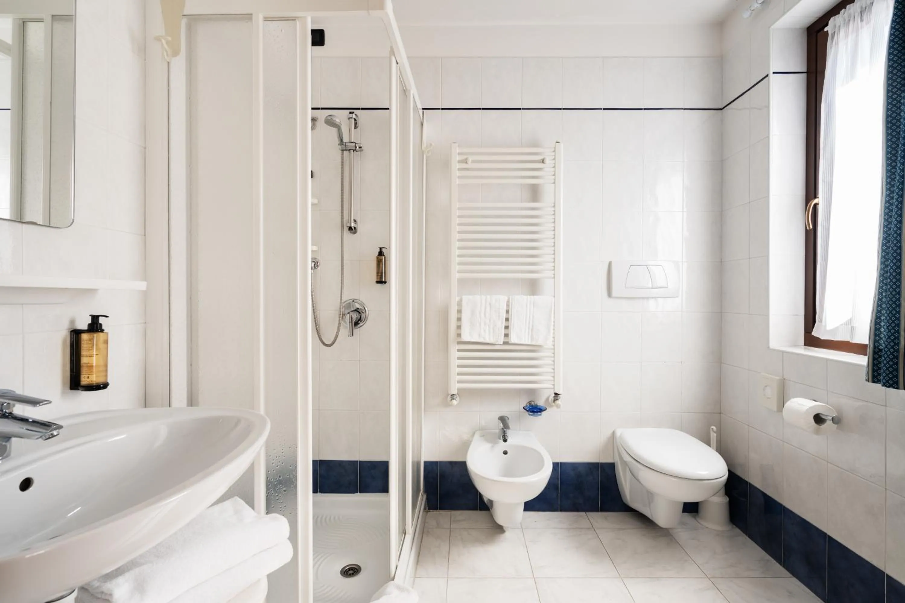 Shower in Hotel Villa Emma