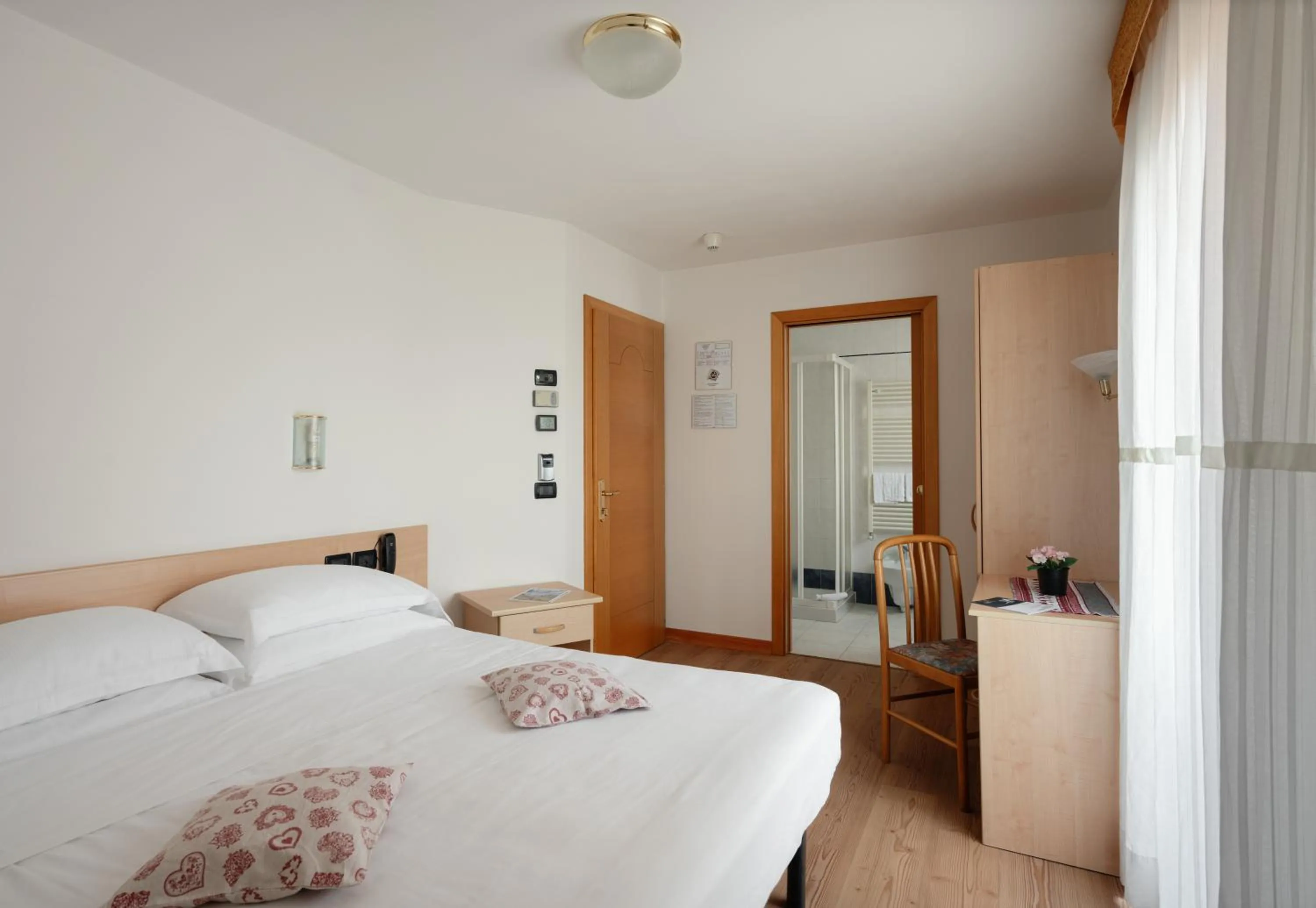 Photo of the whole room, Bed in Hotel Villa Emma