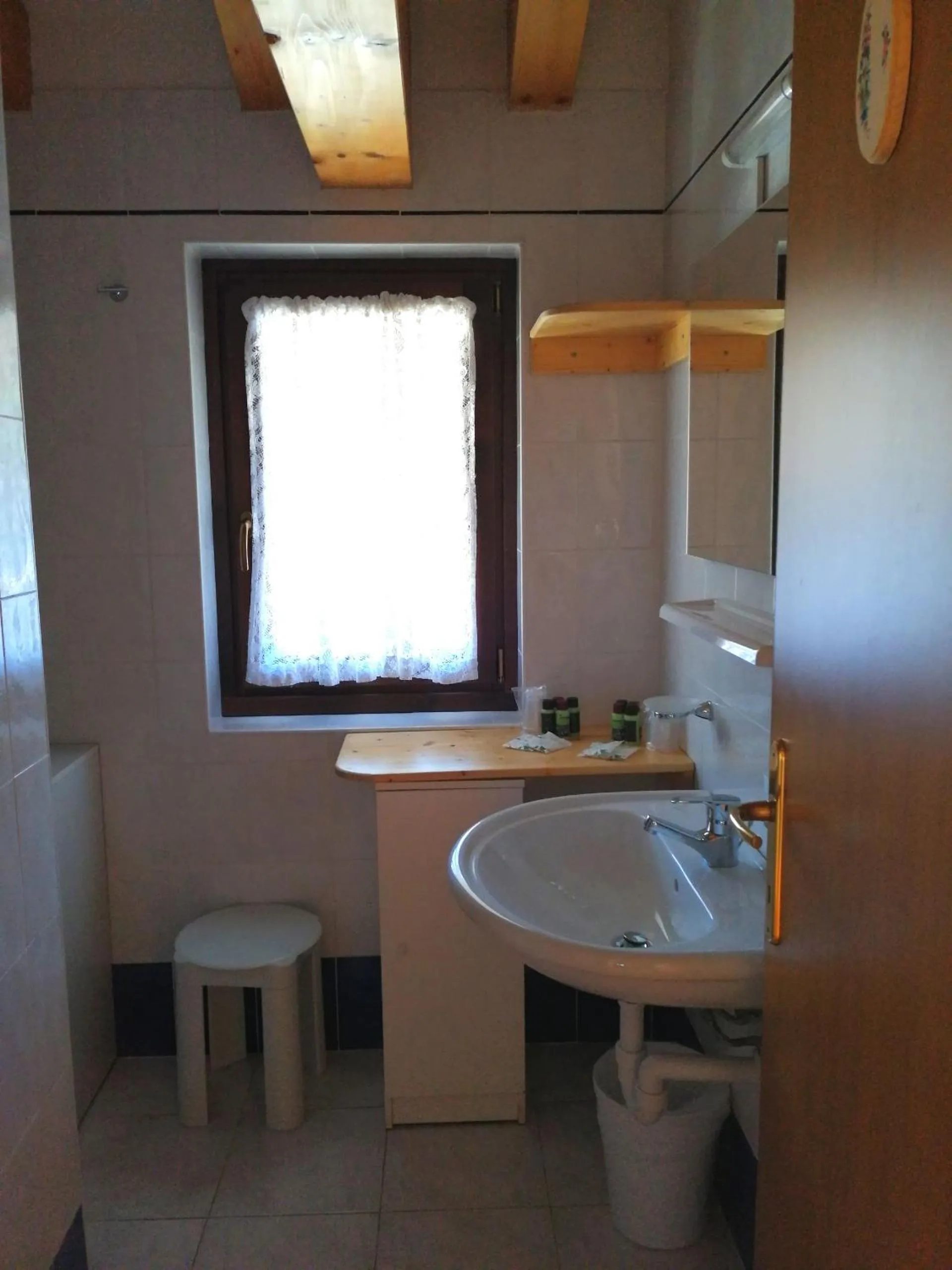 Shower in Hotel Villa Emma