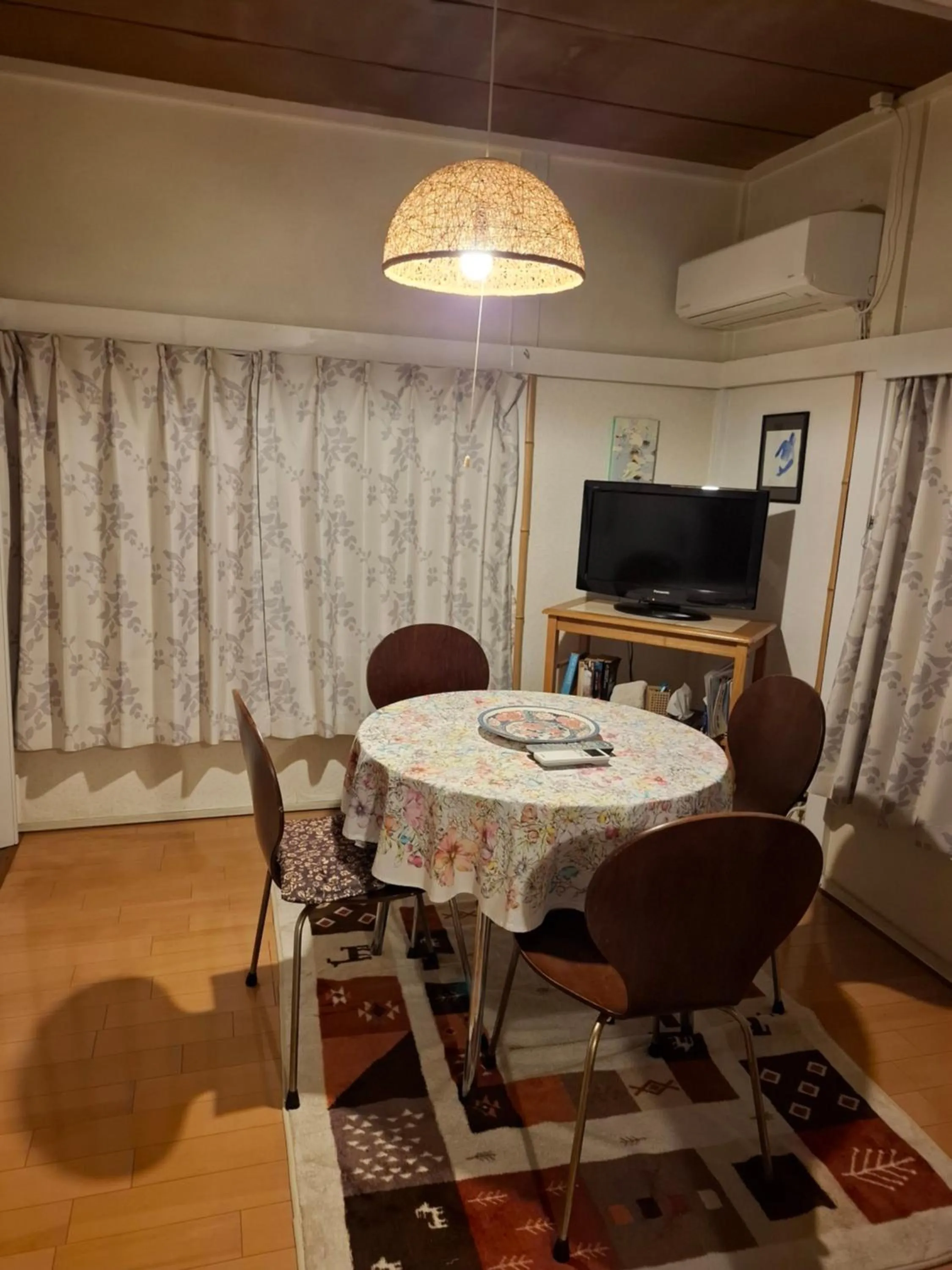 EMS Enoshima クラシックゲストハウス 寝室は個室 犬OK