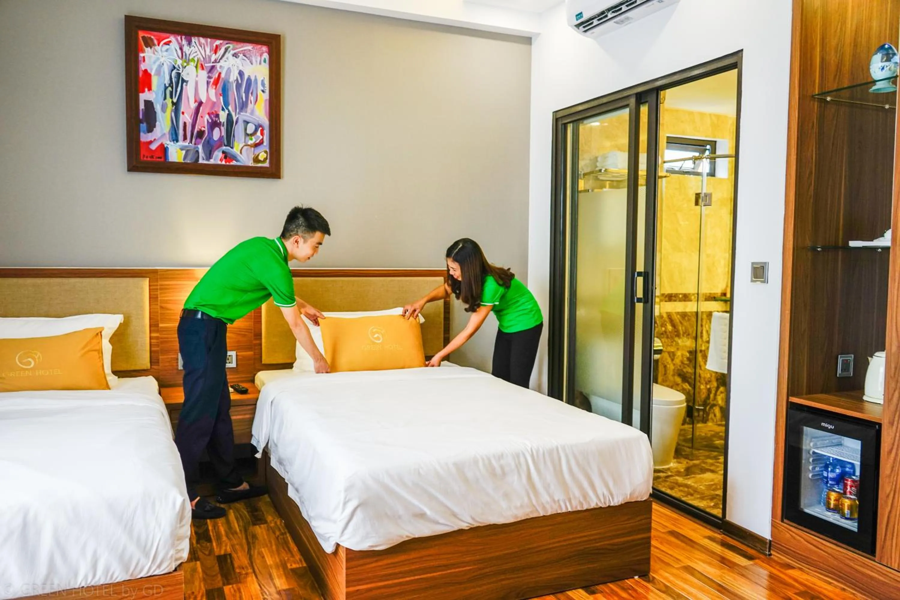 Bedroom, Bed in Green Hadong Hotel