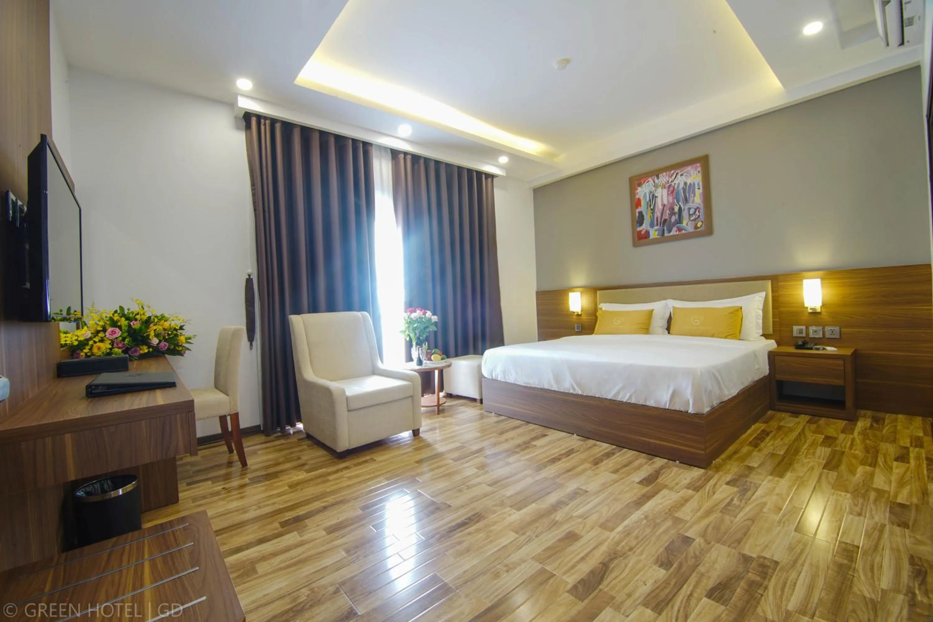 Bedroom, Bed in Green Hadong Hotel