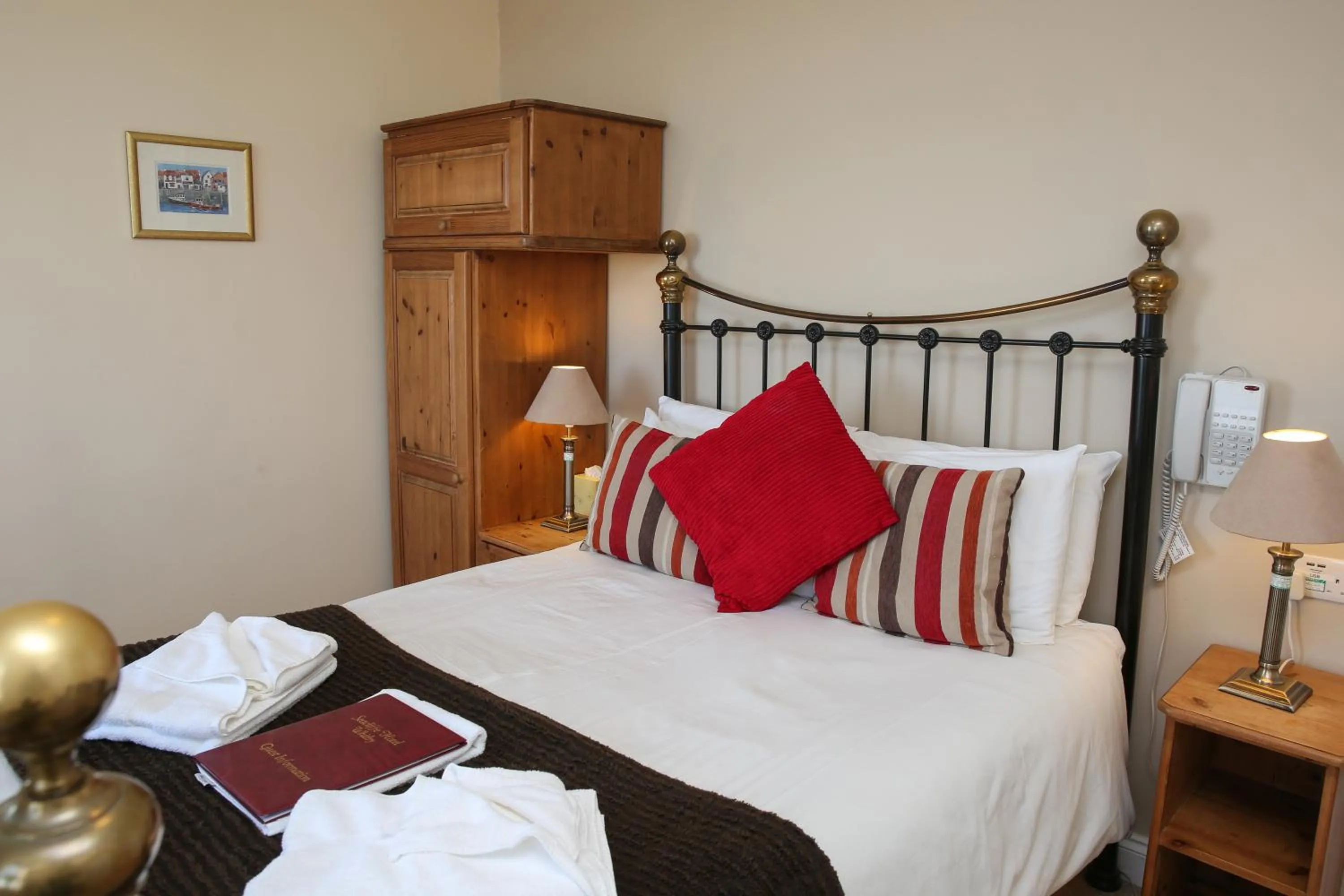 Bed in The Seacliffe - Whitby