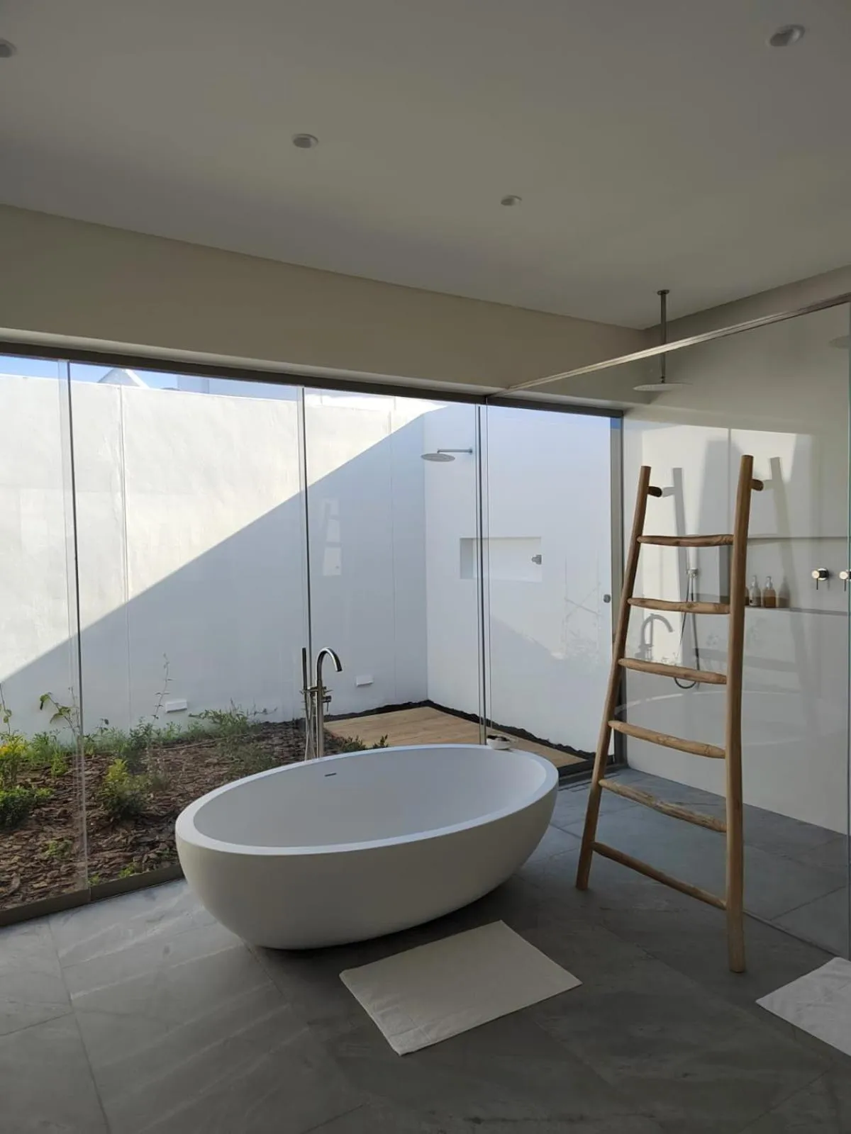 Bathroom in Strandloper Ocean Boutique Hotel
