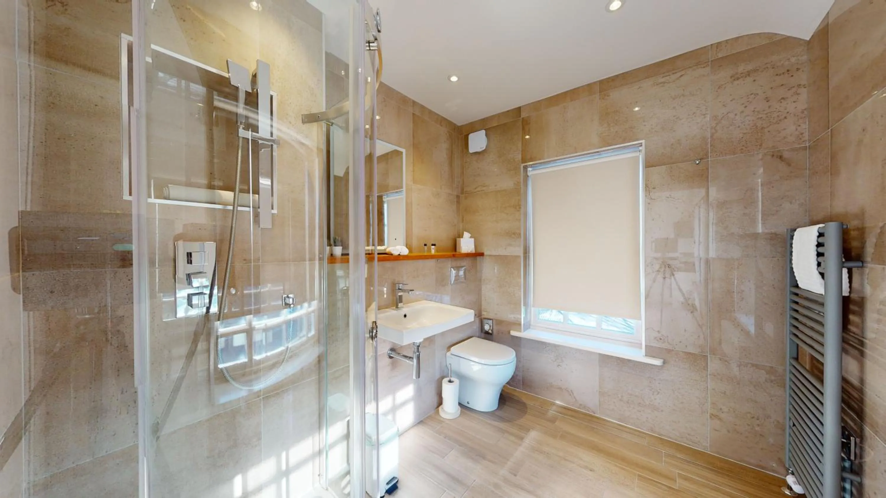 Bathroom in The Devonshire Arms