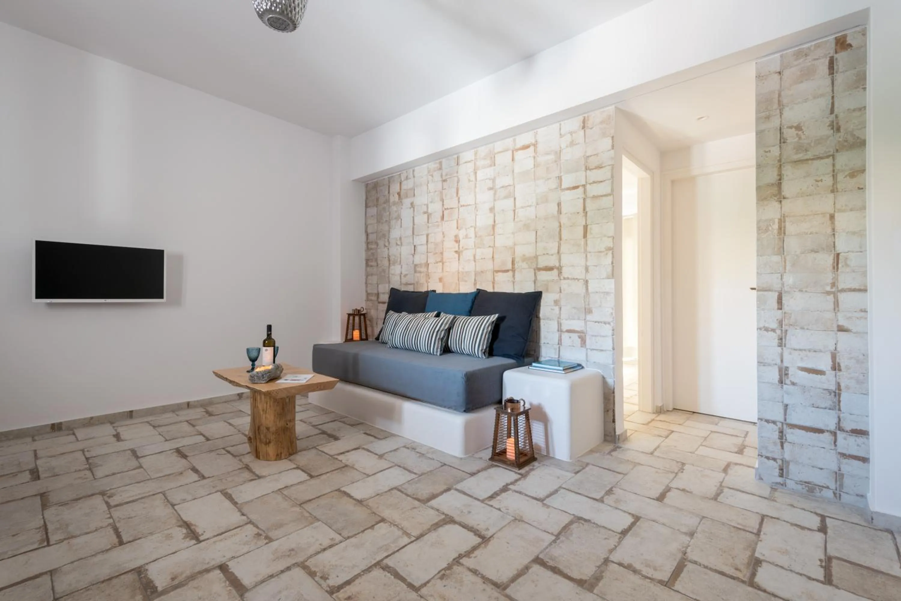 Living room in Elia Residences Santorini
