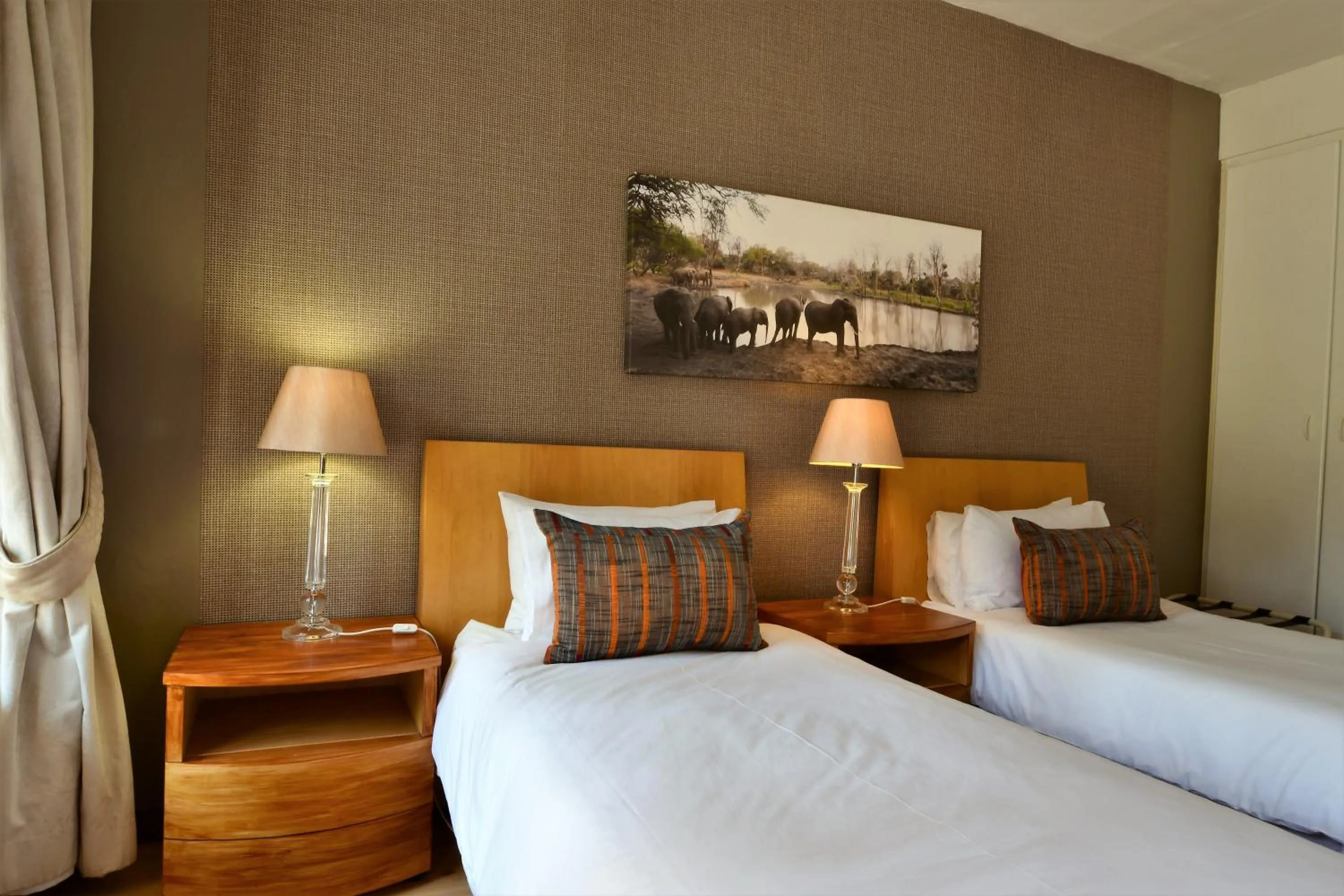 Bed in Highgrove Guesthouse Morningside Sandton