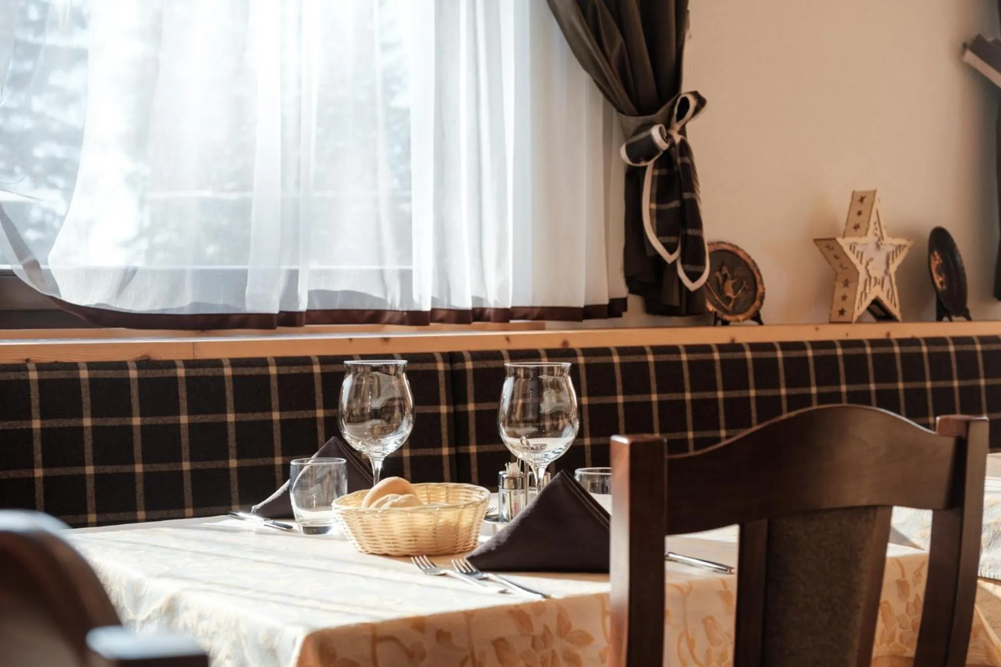 Food and drinks in Hotel Piccola Baita