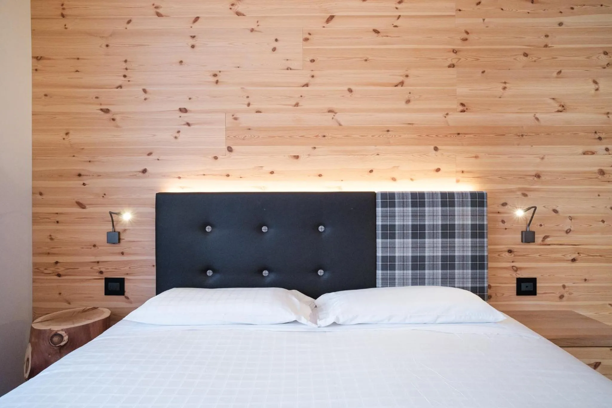 Bed in Hotel Piccola Baita