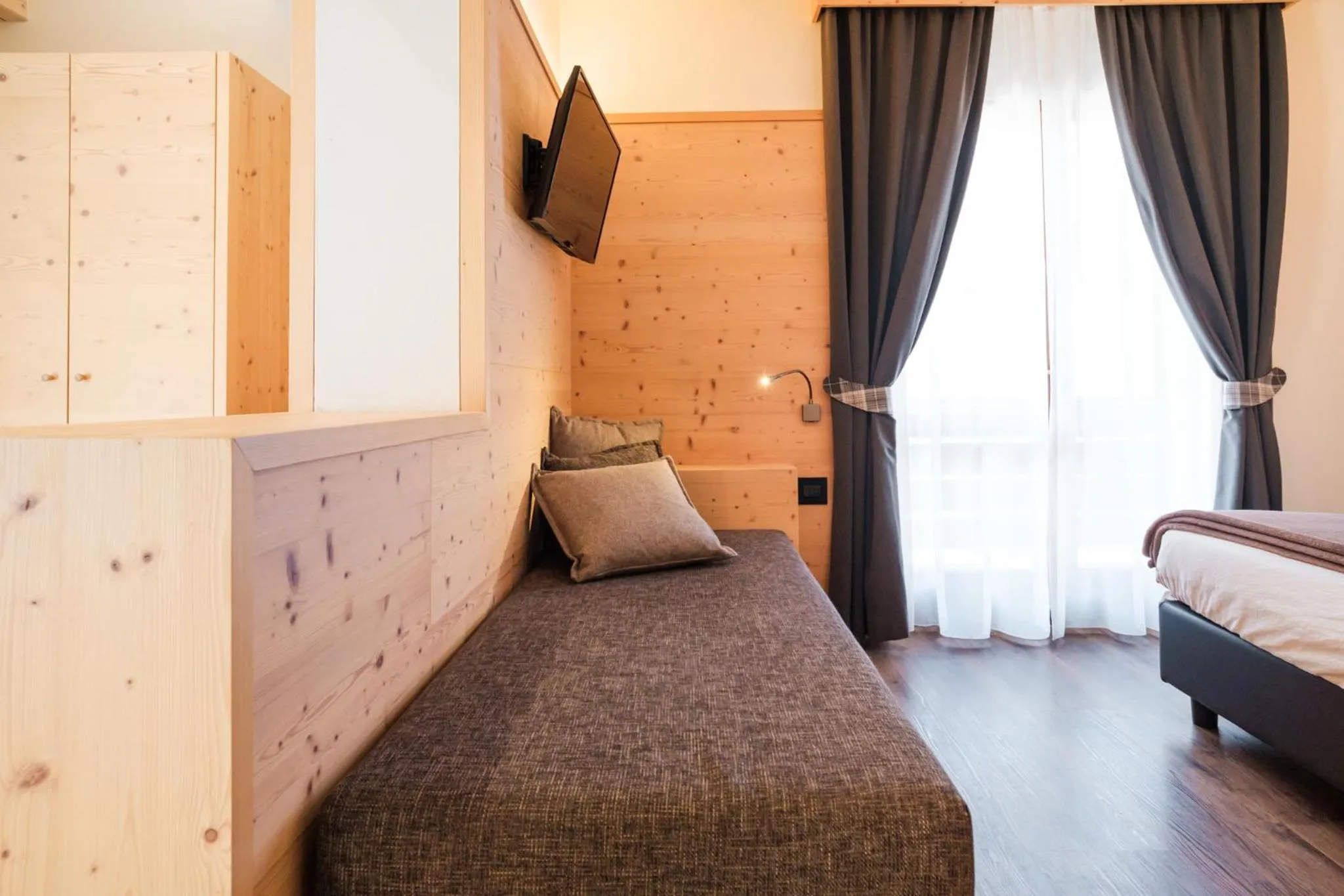 Photo of the whole room, Bed in Hotel Piccola Baita