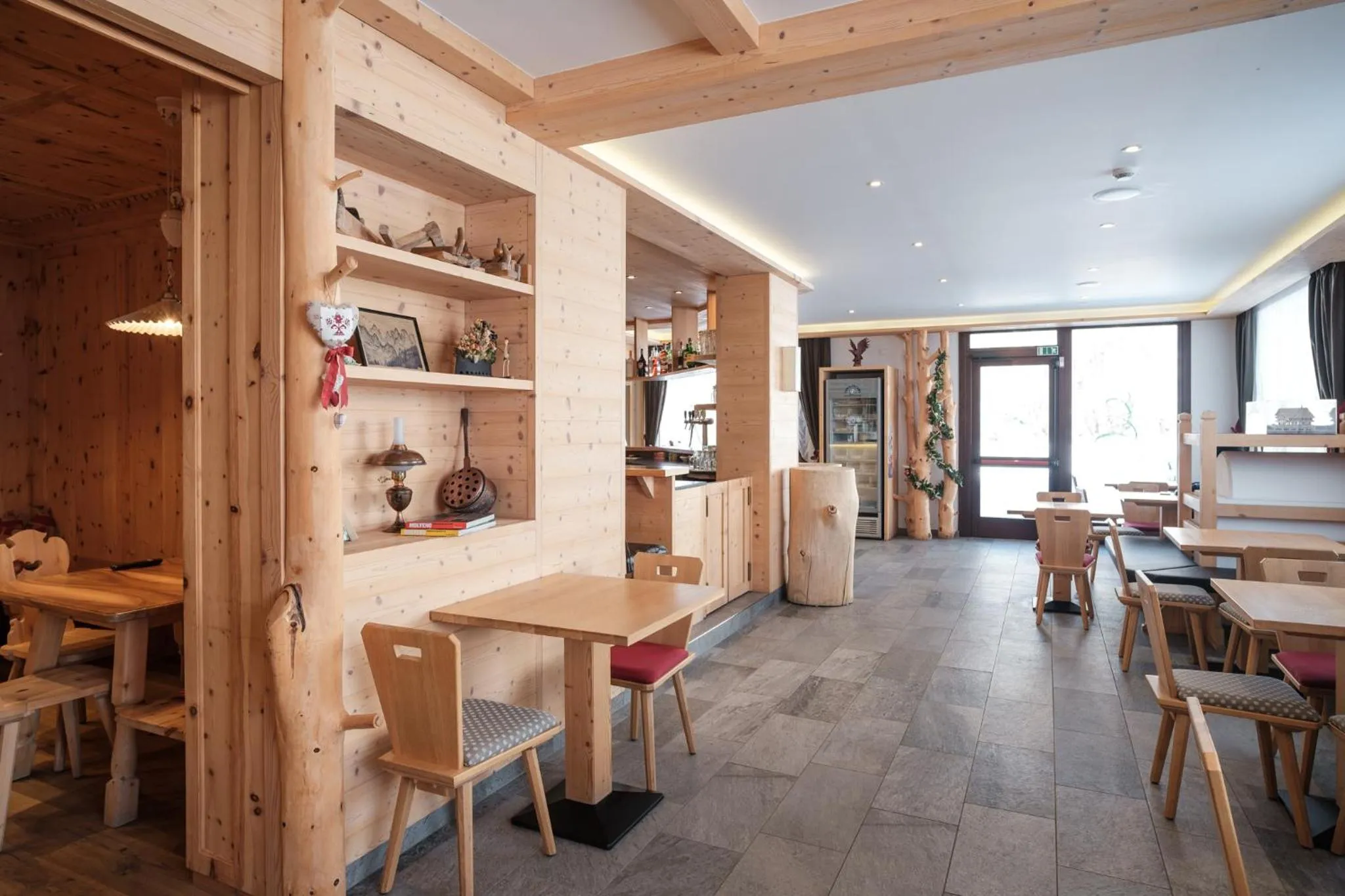 Seating area in Hotel Piccola Baita