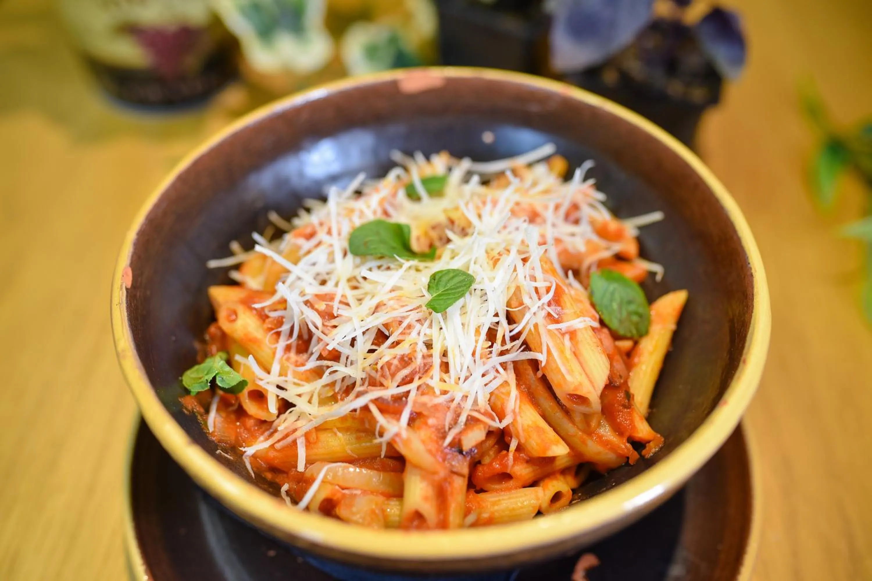 Restaurant/places to eat in Central Inn