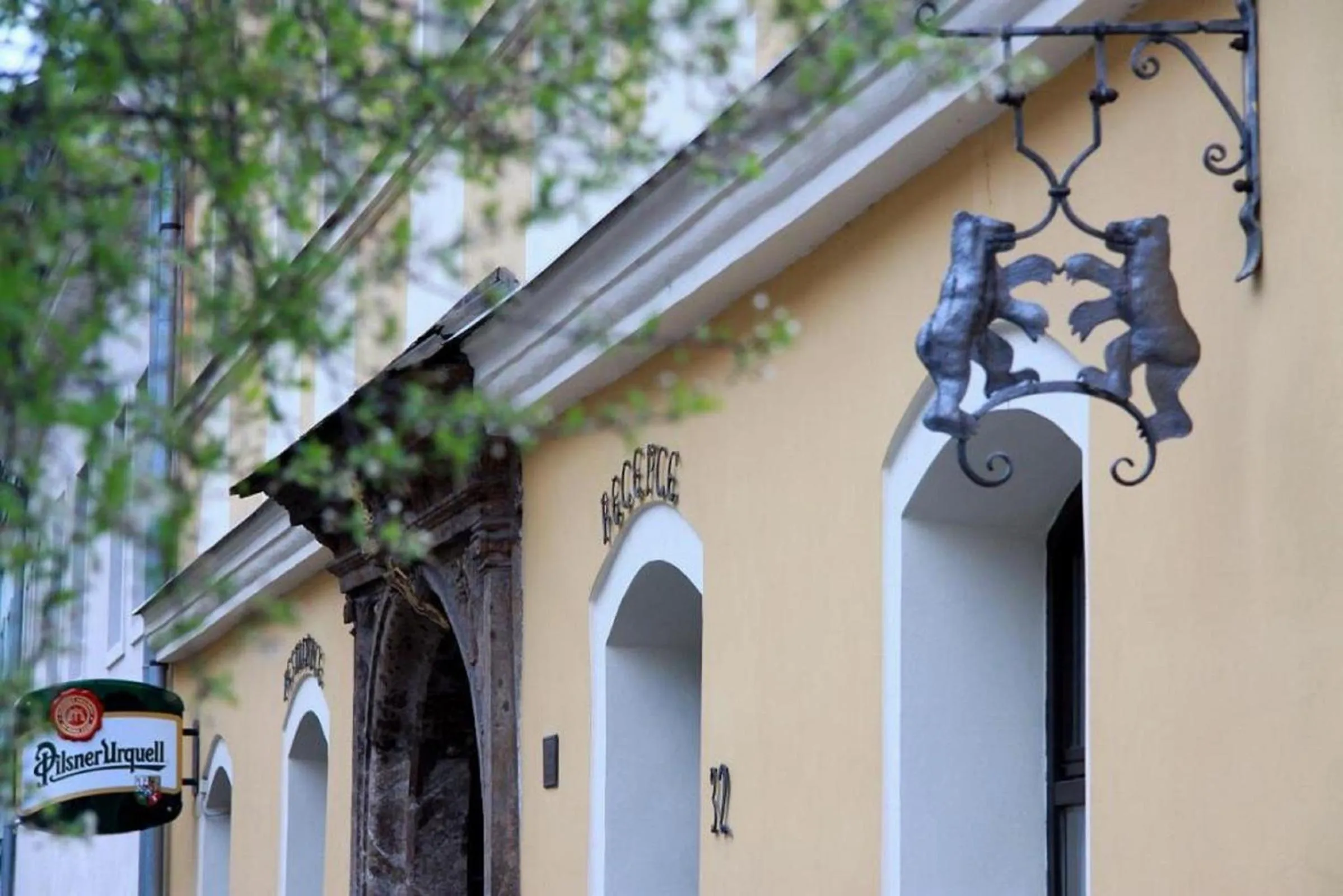 Facade/entrance in Hotel U Dvou medvídků