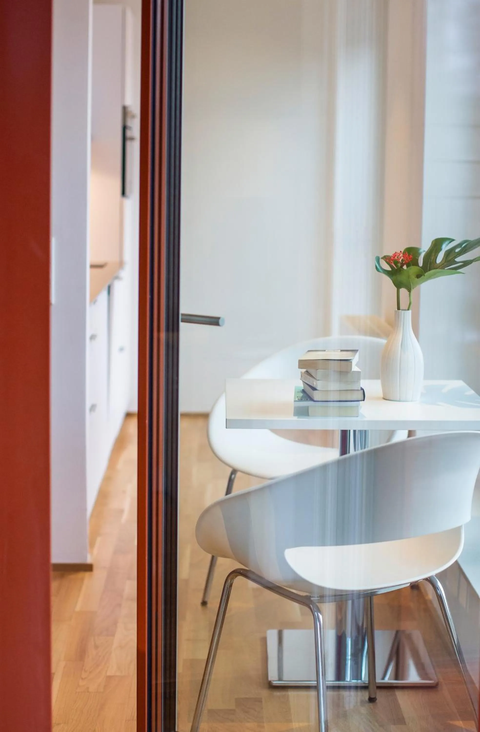 Business facilities in THE FLAG Oskar M.