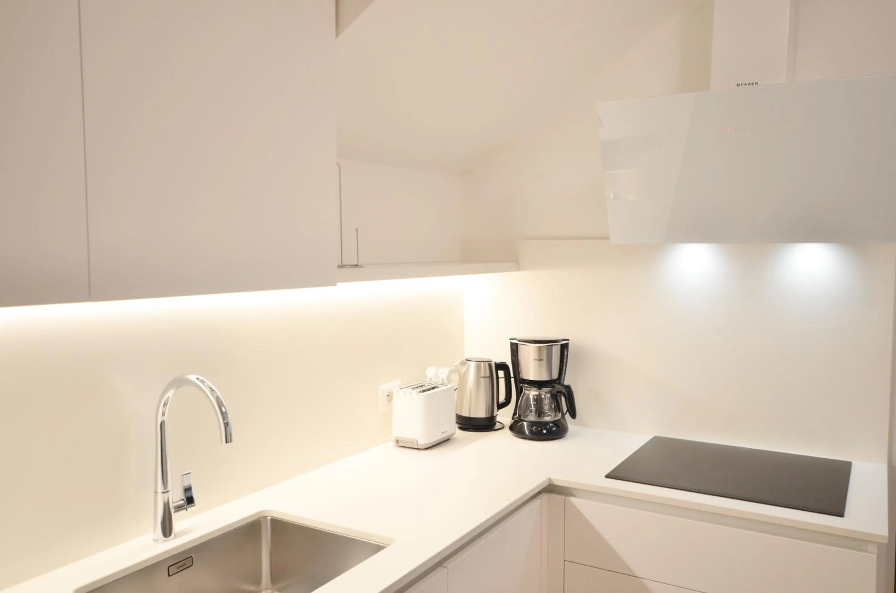 kitchen in Villa Phoenix - Lake Apartments