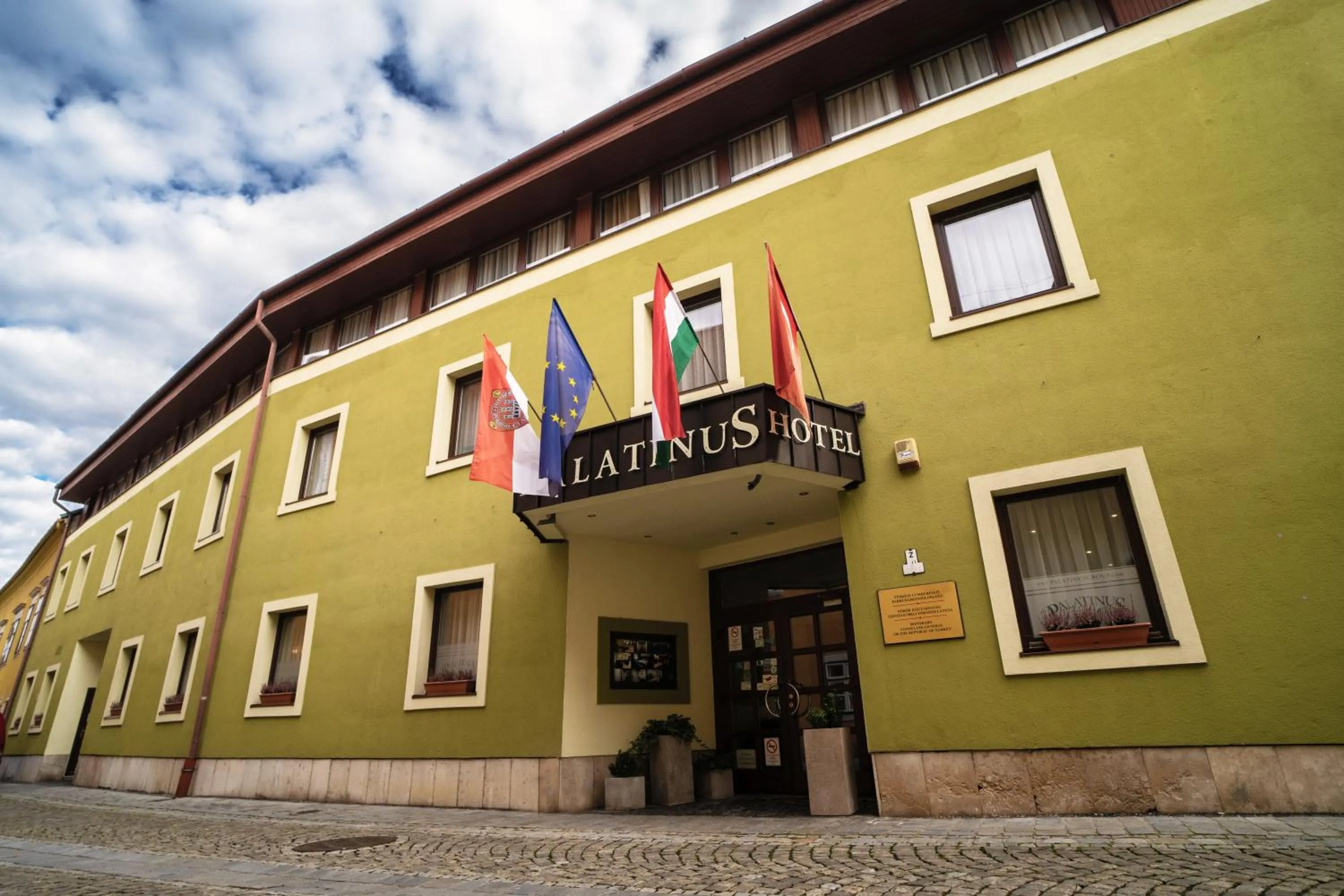 Property building in Hotel Palatinus